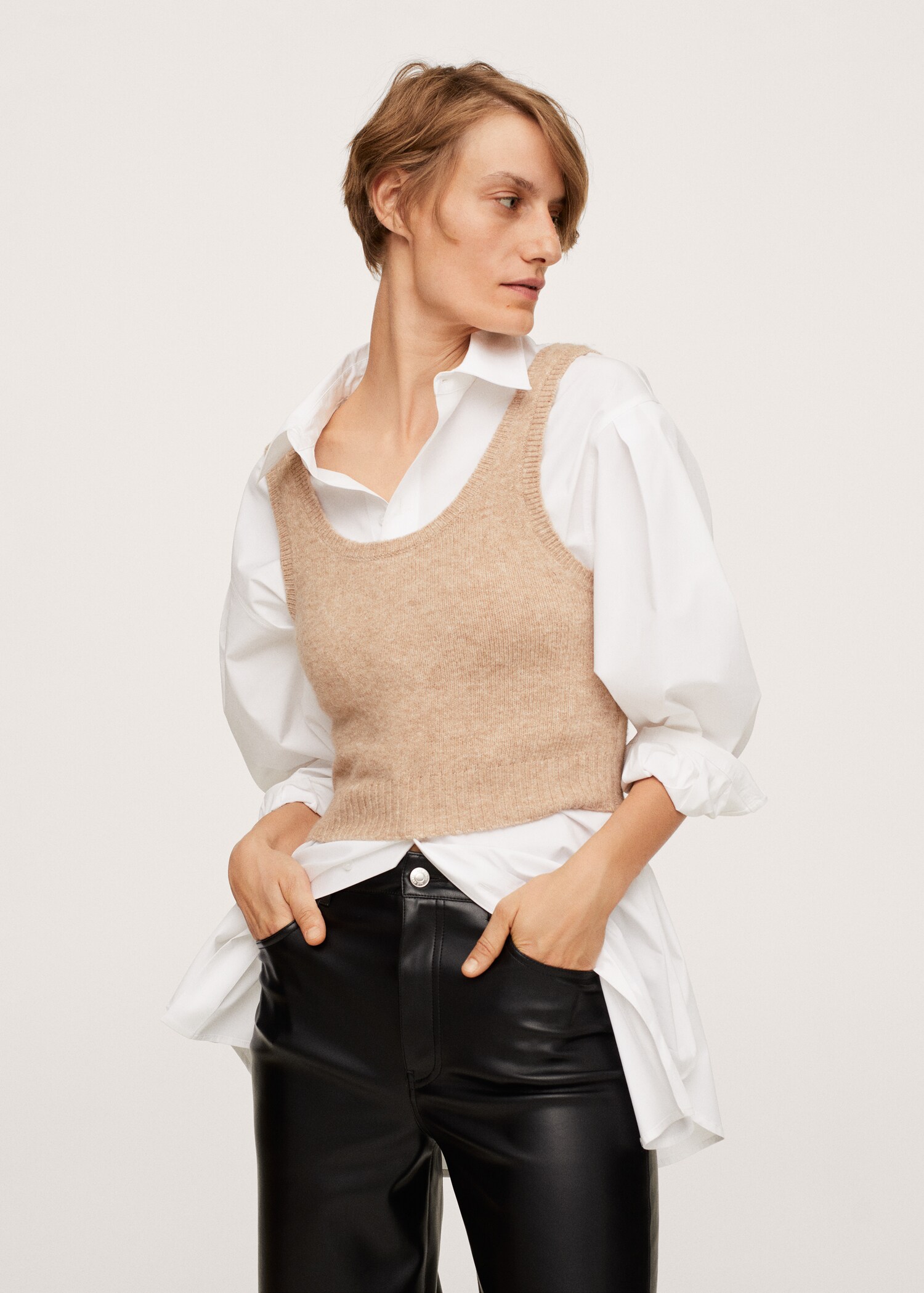 Pantalón tiro alto efecto piel - Detalle del artículo 2