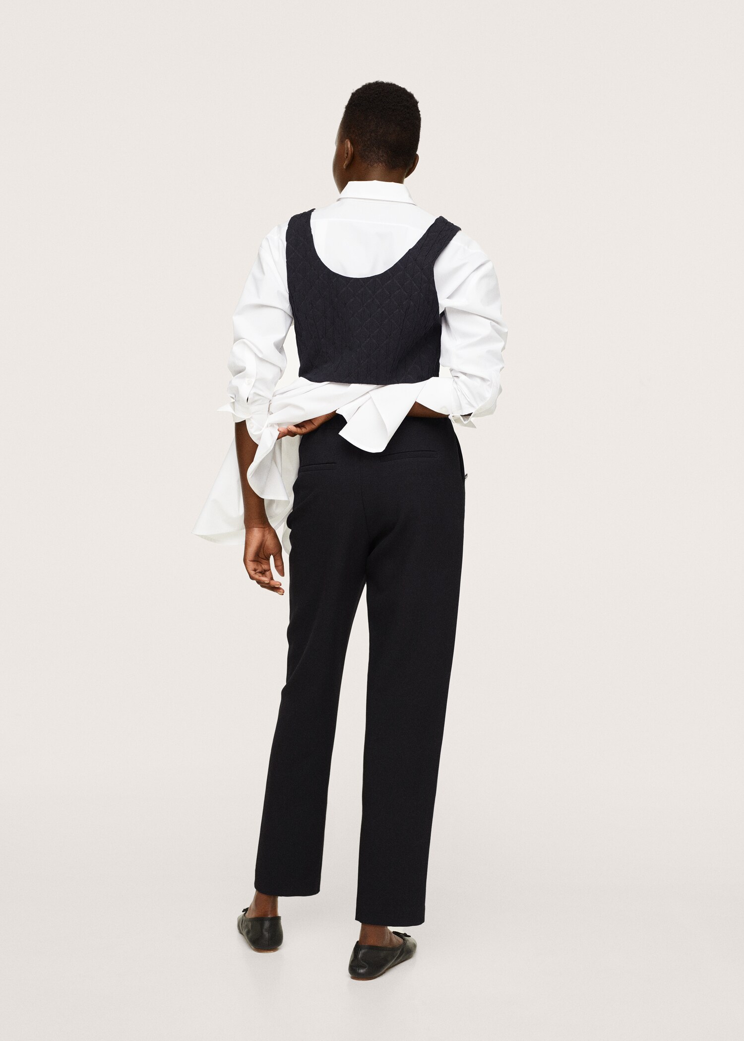 Cropped button trousers - Reverse of the article