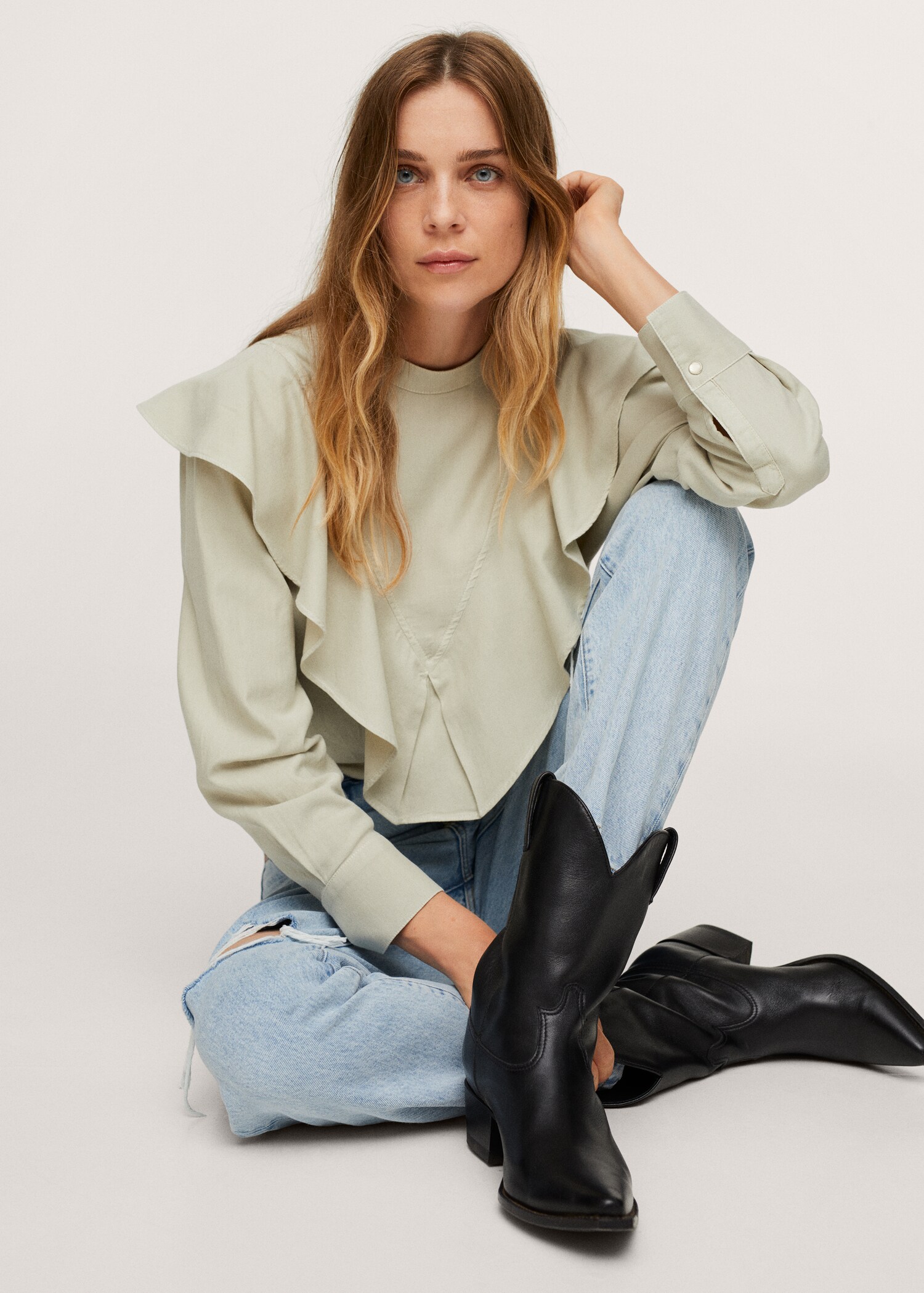 Ruffle cotton blouse - Details of the article 2