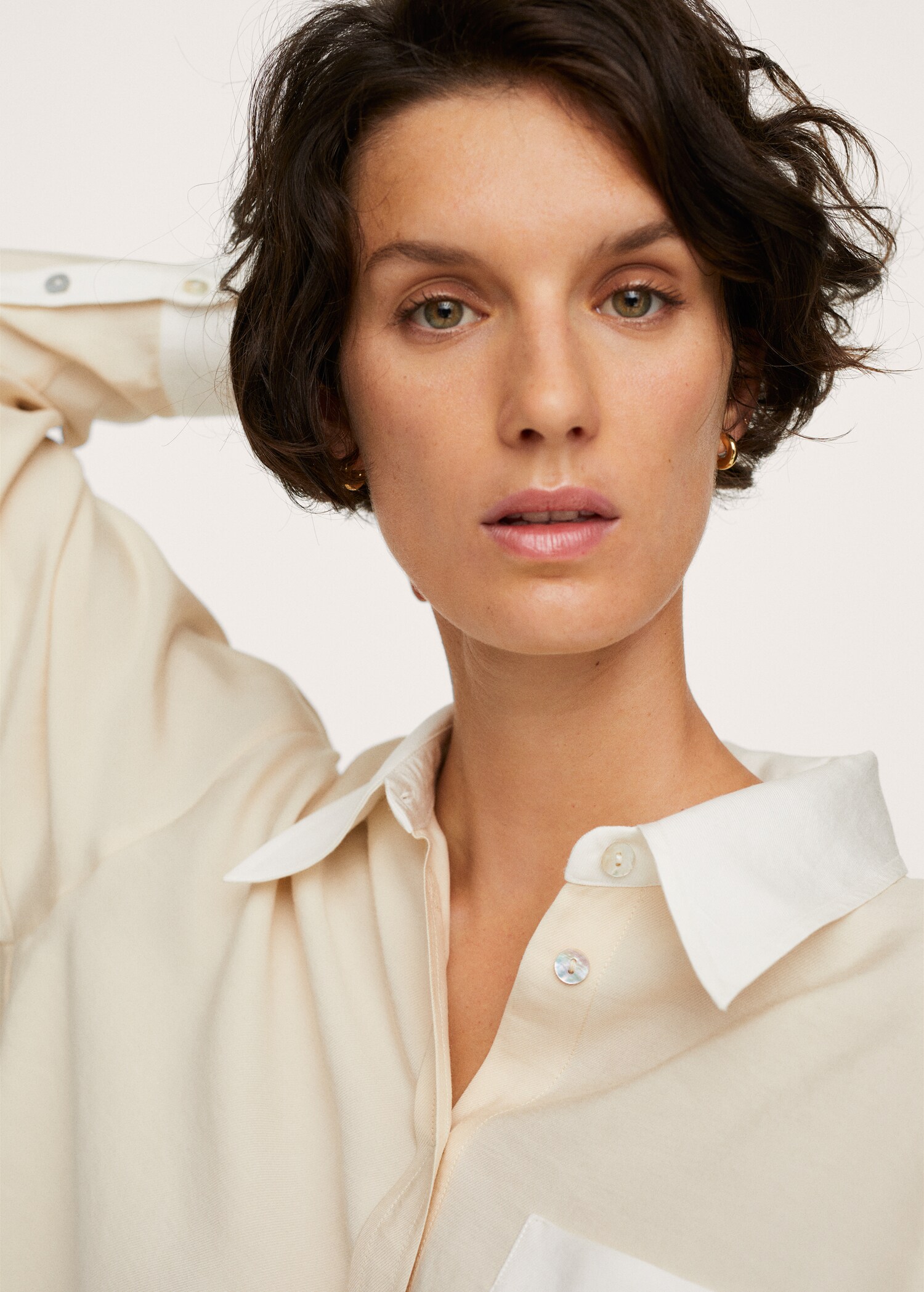 Camisa modal bolsillo - Detalle del artículo 1