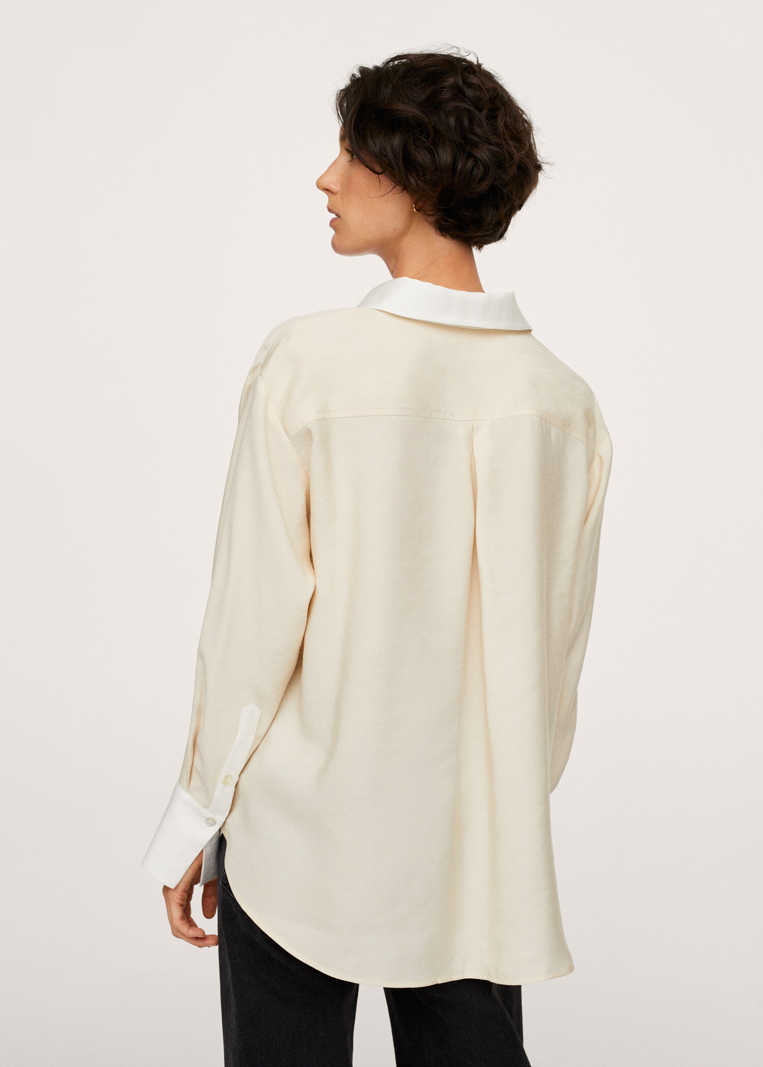 Camisa modal bolsillo - Reverso del artículo