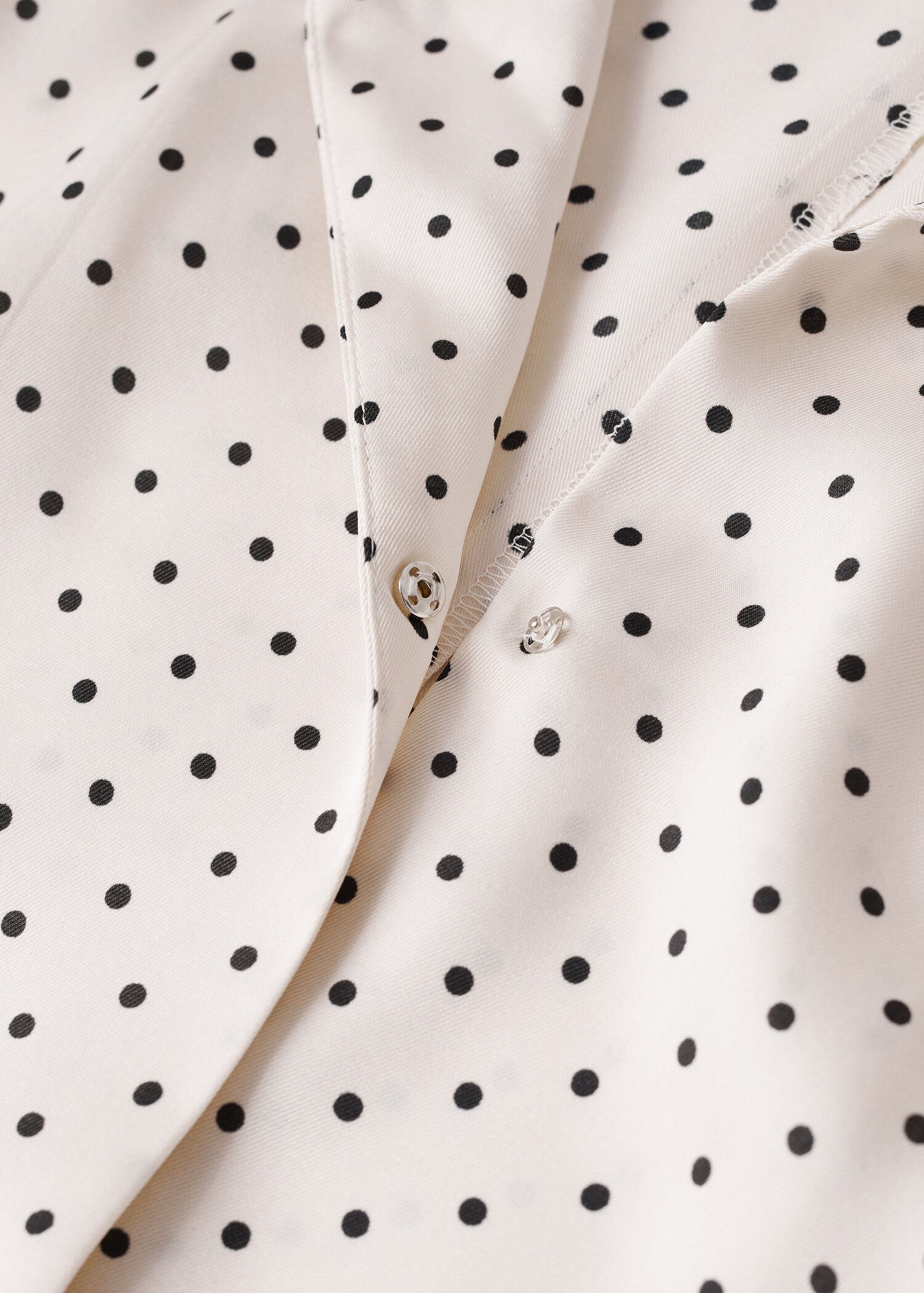 Camisa pijama satinada lunares - Detalle del artículo 8