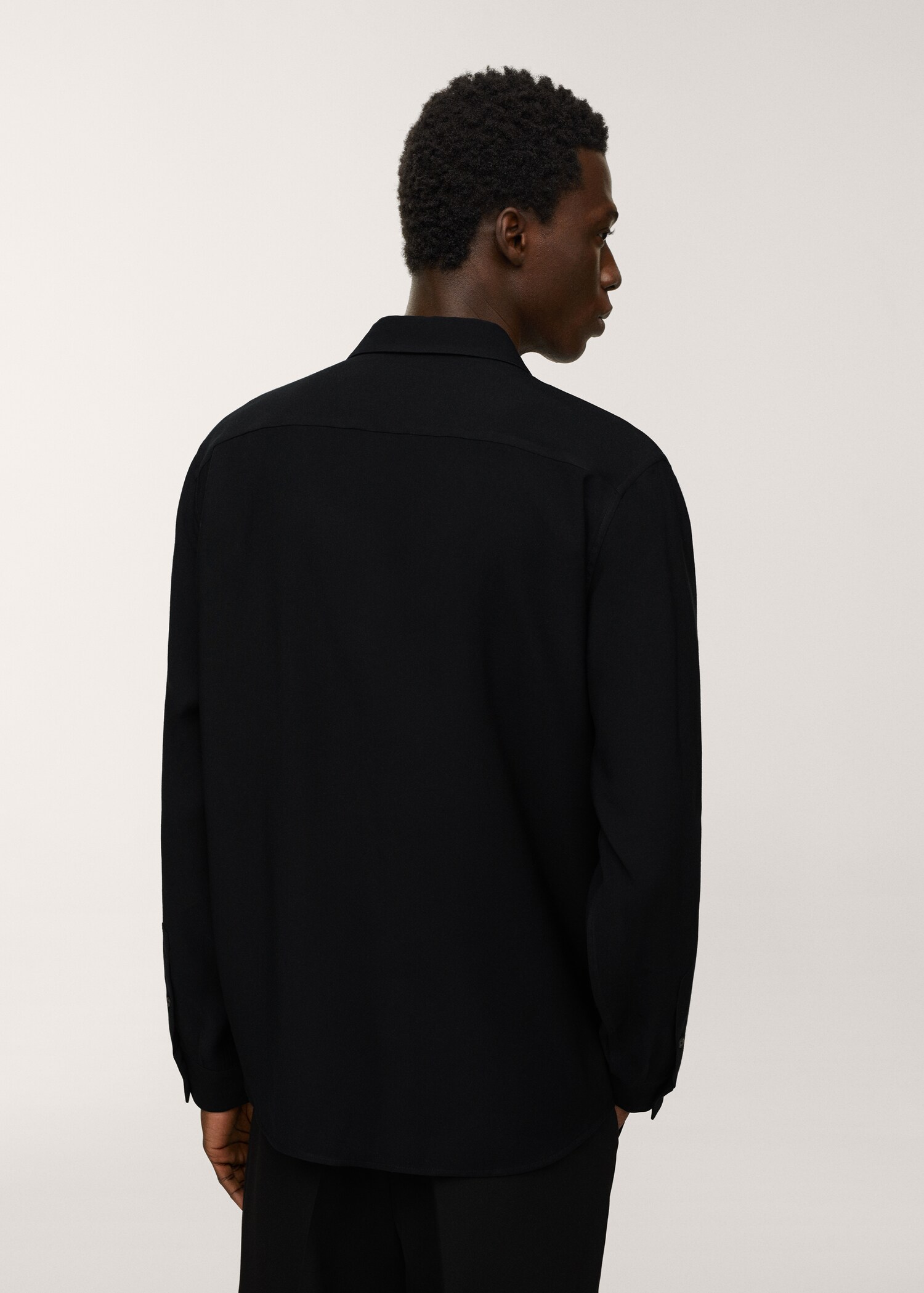 Camisa regular fit viscosa  - Reverso del artículo