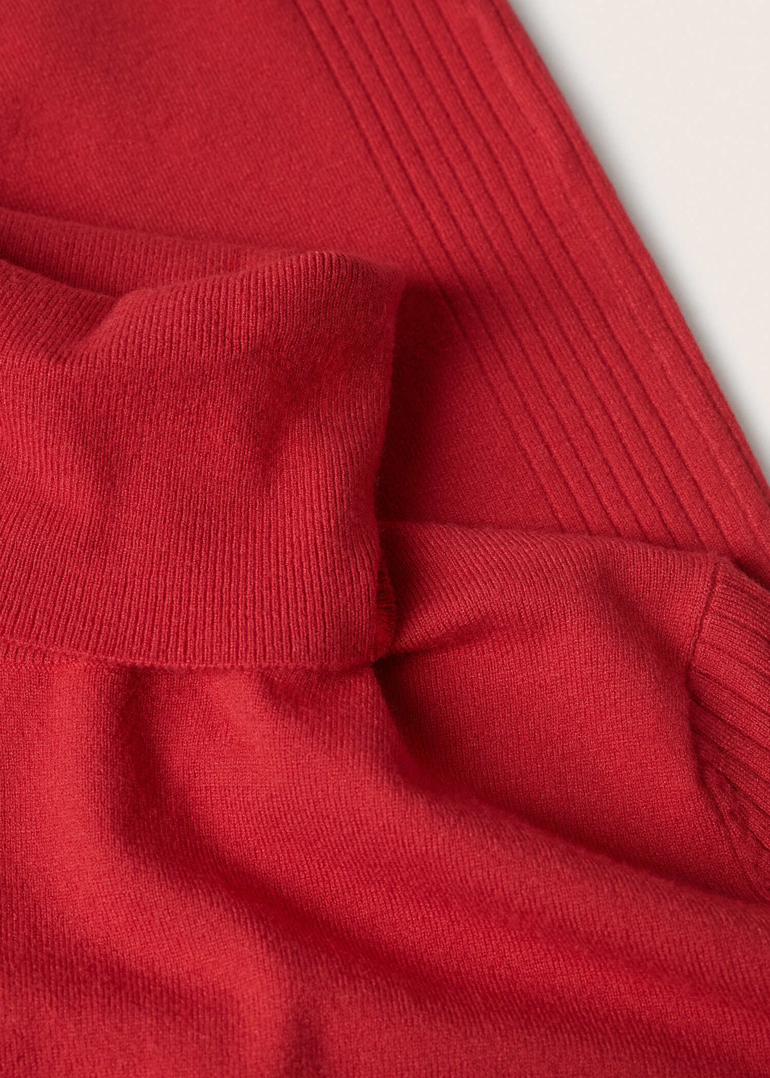 Turtle neck sweater - Details of the article 8