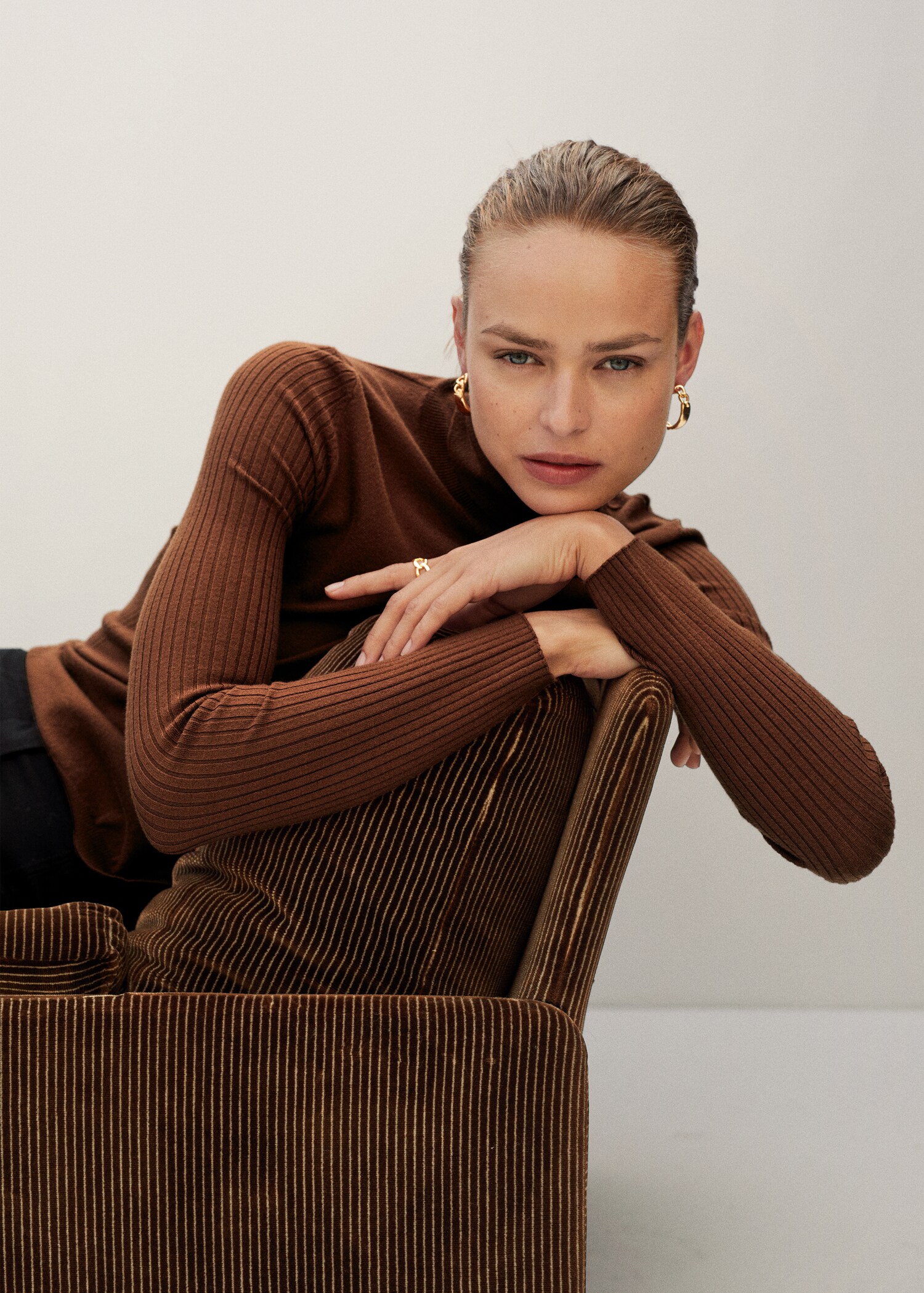 Turtle neck sweater - Details of the article 5