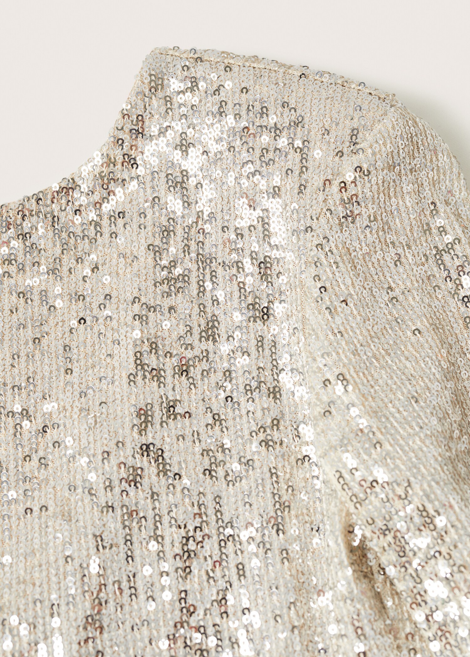 Paillettenkleid mit Rückenausschnitt - Detail des Artikels 8