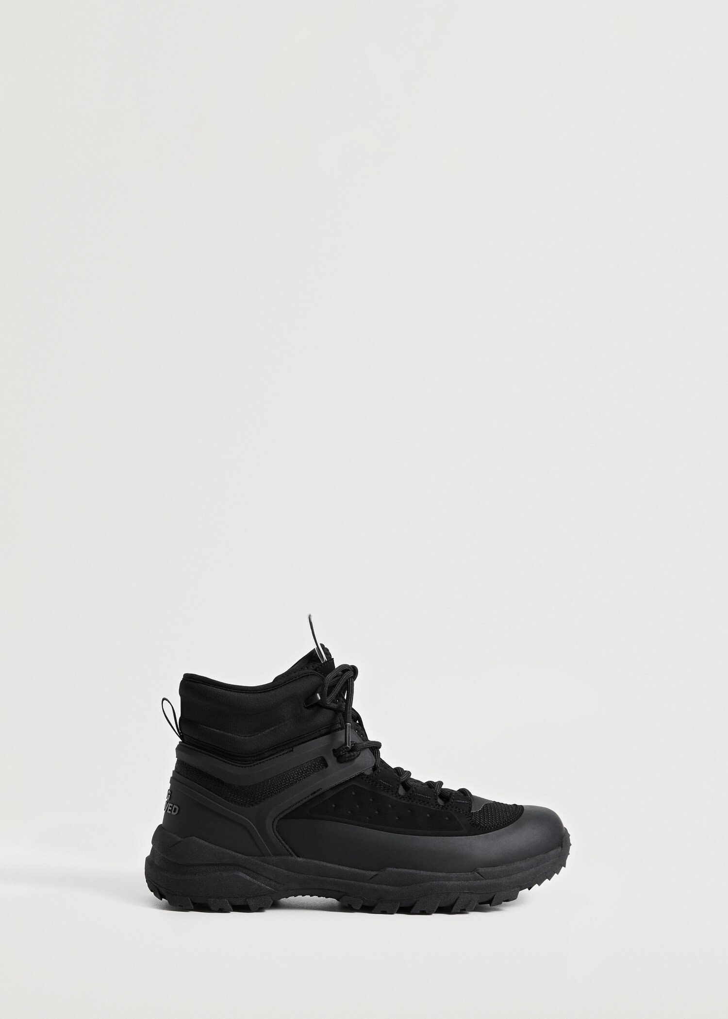 Bota deportiva impermeable - Artículo sin modelo