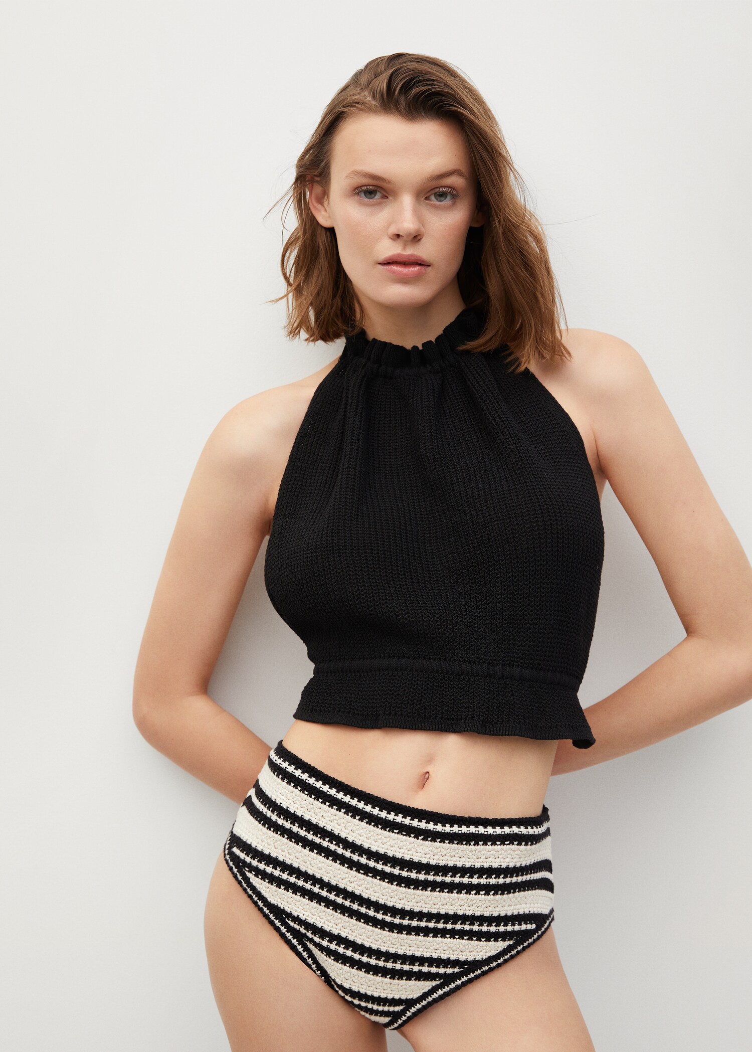 Top maille dos nu - Plan moyen