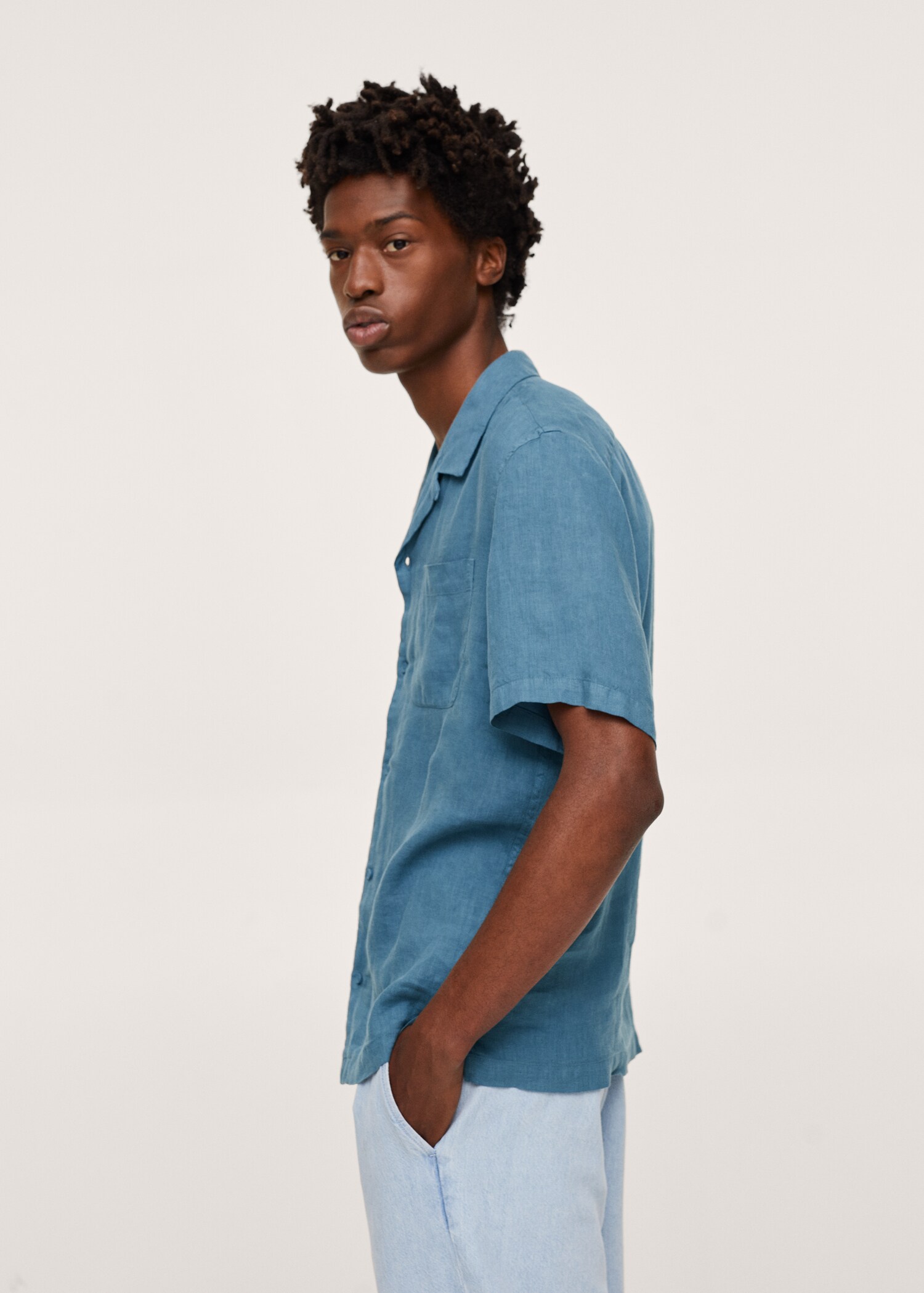 Regular-fit linen bowling shirt - Details of the article 2