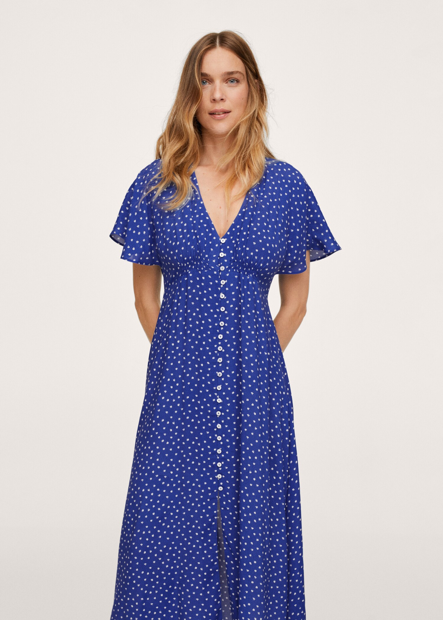 Vestido midi topos - Plano medio