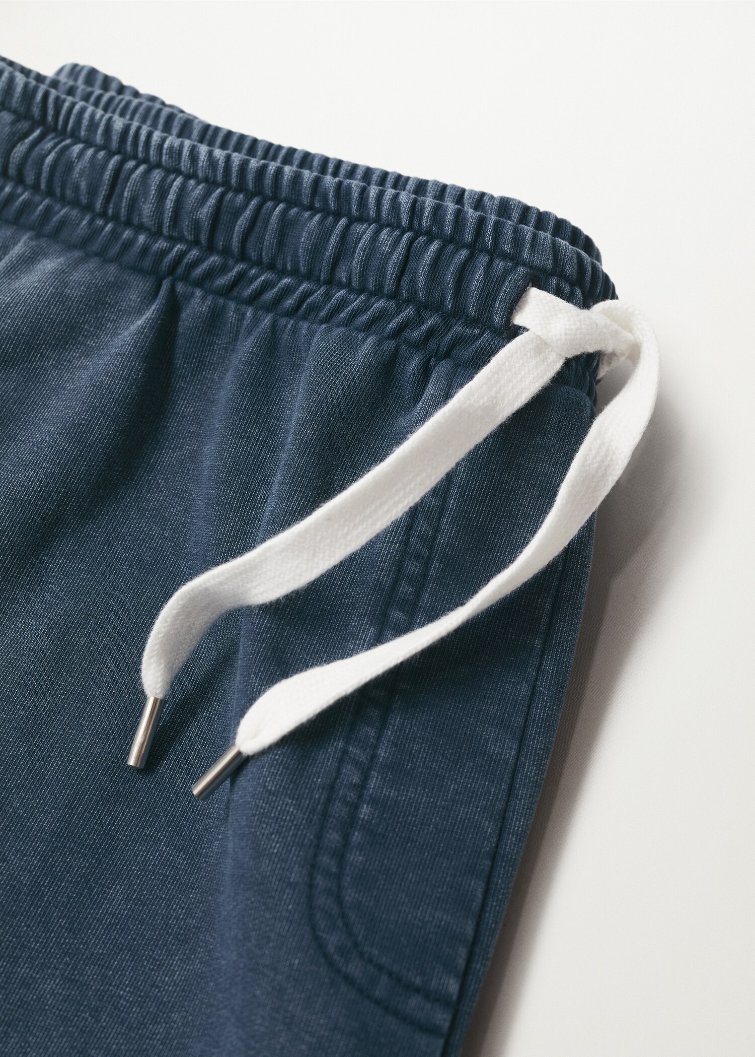 Elastic waist Bermuda shorts - Details of the article 8