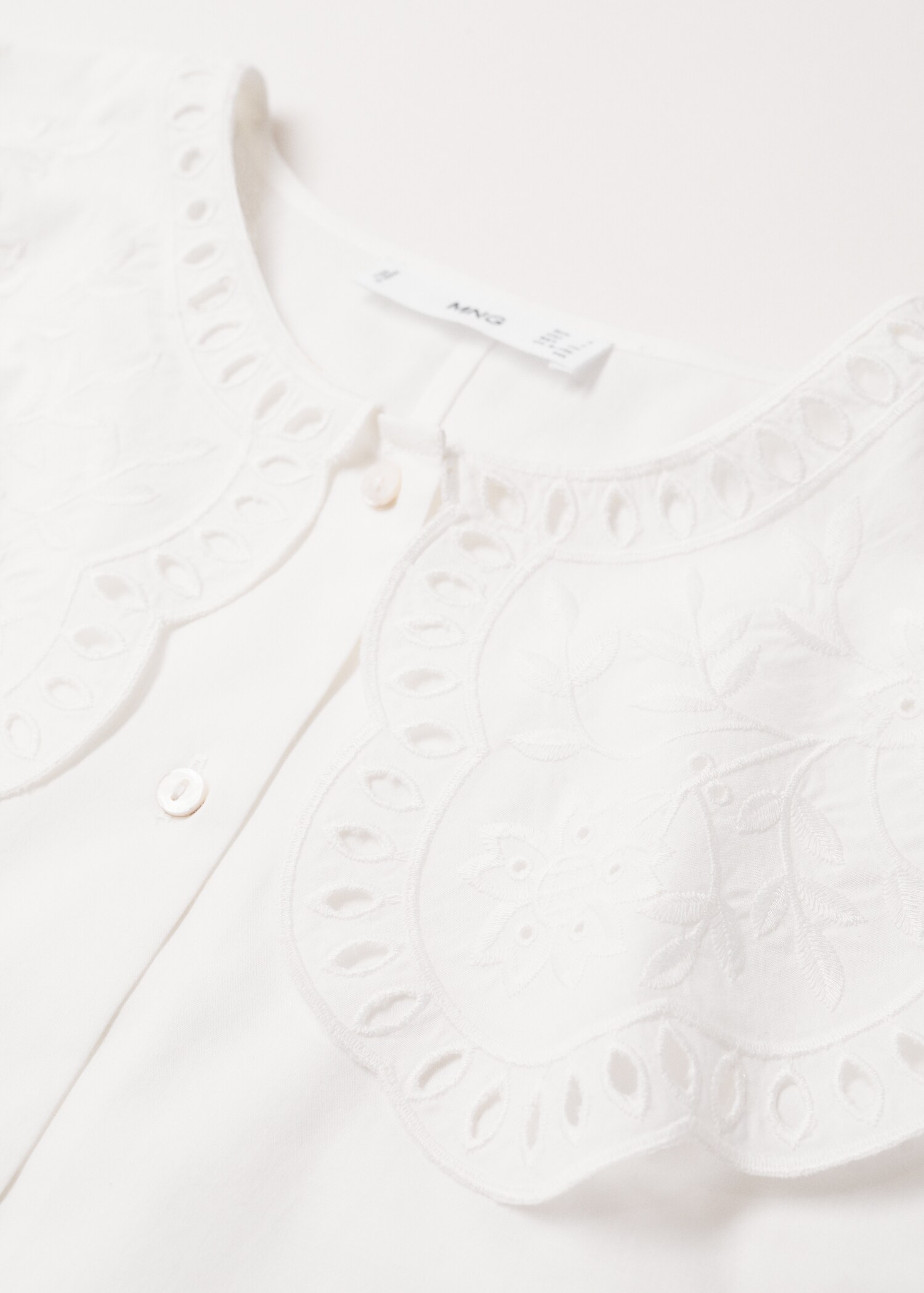 Babydoll collar blouse - Details of the article 8