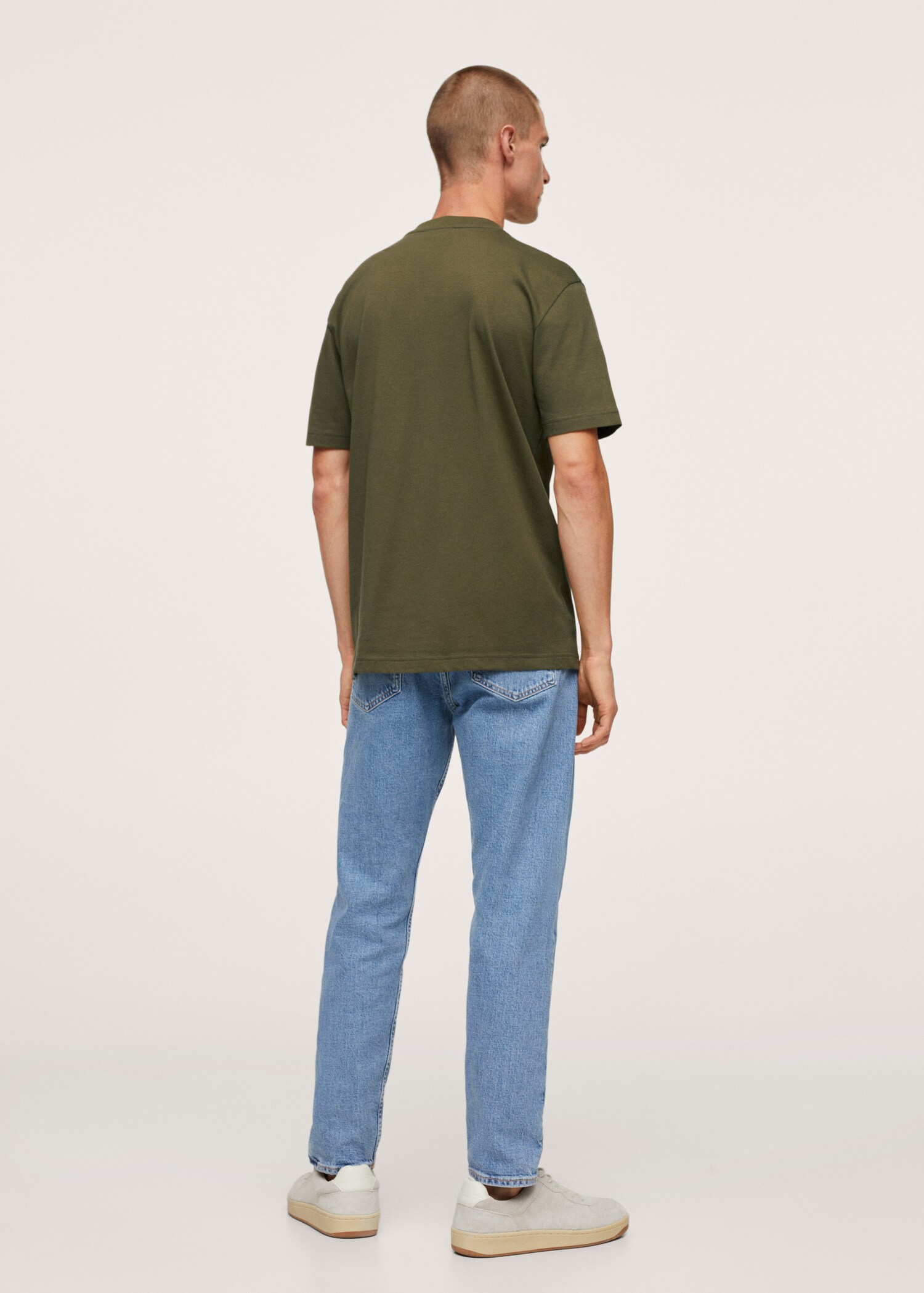 Sustainable cotton basic T-shirt - Reverse of the article