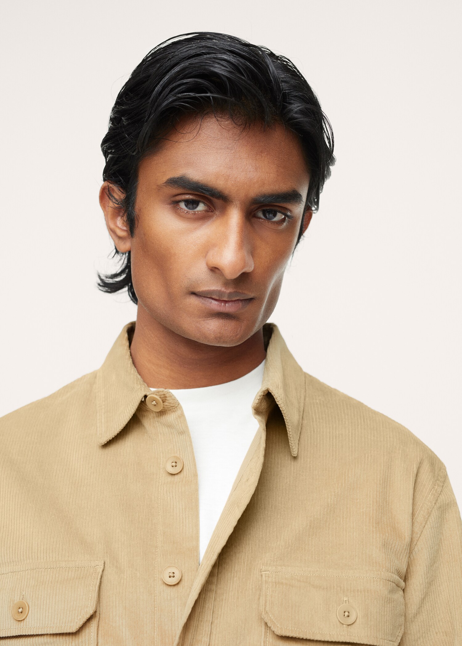 Regular fit pocket corduroy shirt - Details of the article 1