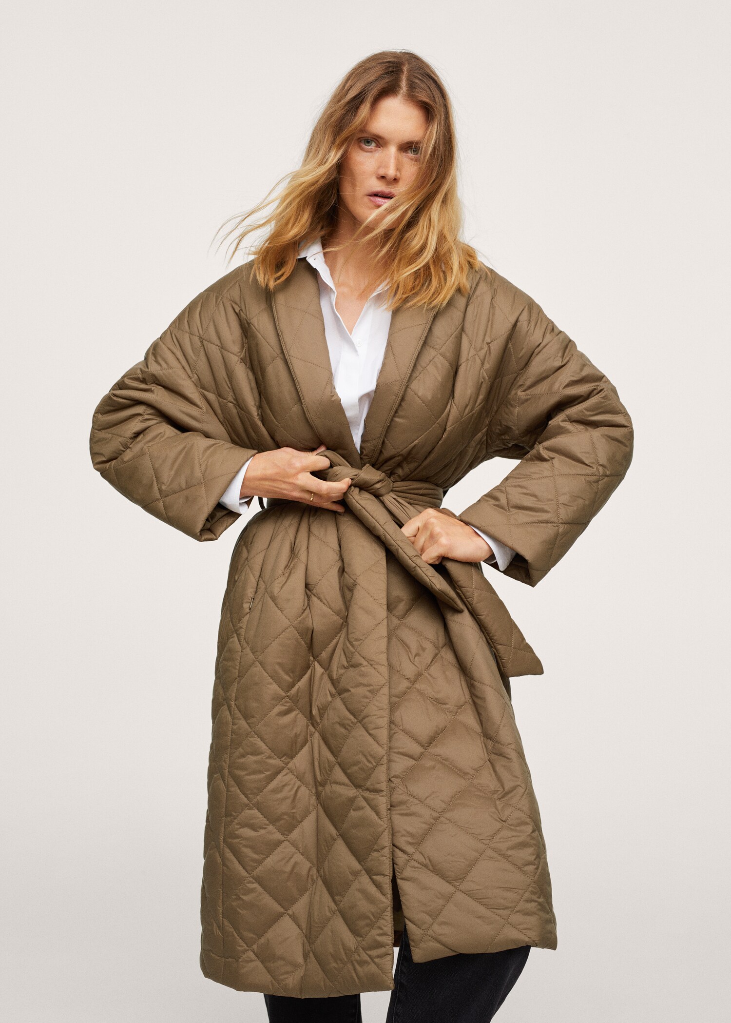 Prošívaný anorak oversize - Náhled ve středové rovině