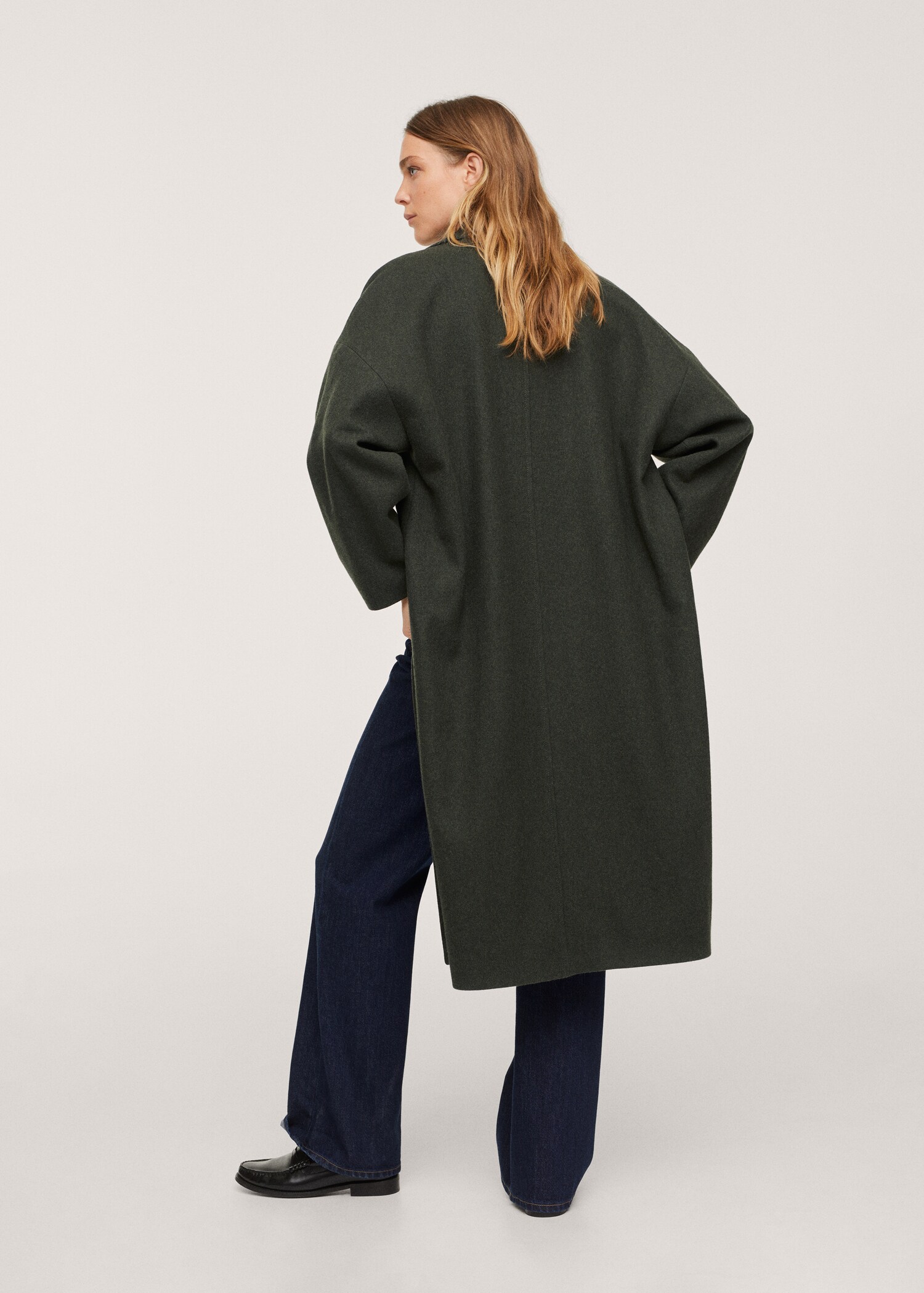Lapels wool coat - Reverse of the article