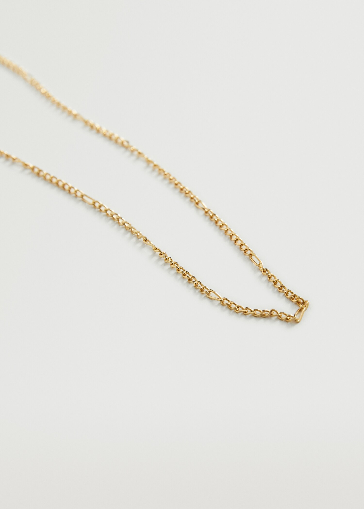 Collar cadena fina - Plano medio