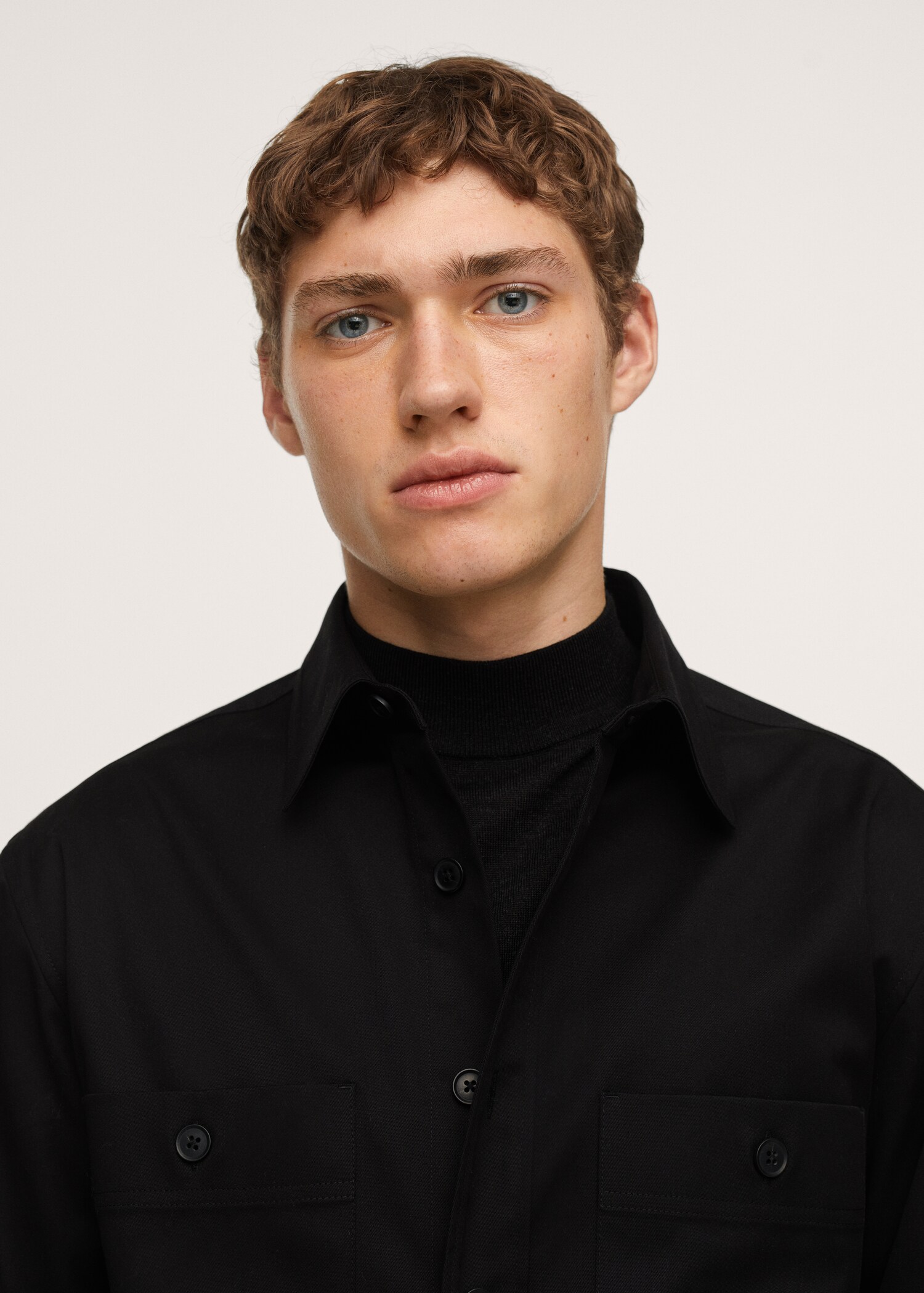 Chest-pocket cotton overshirt - Details of the article 1