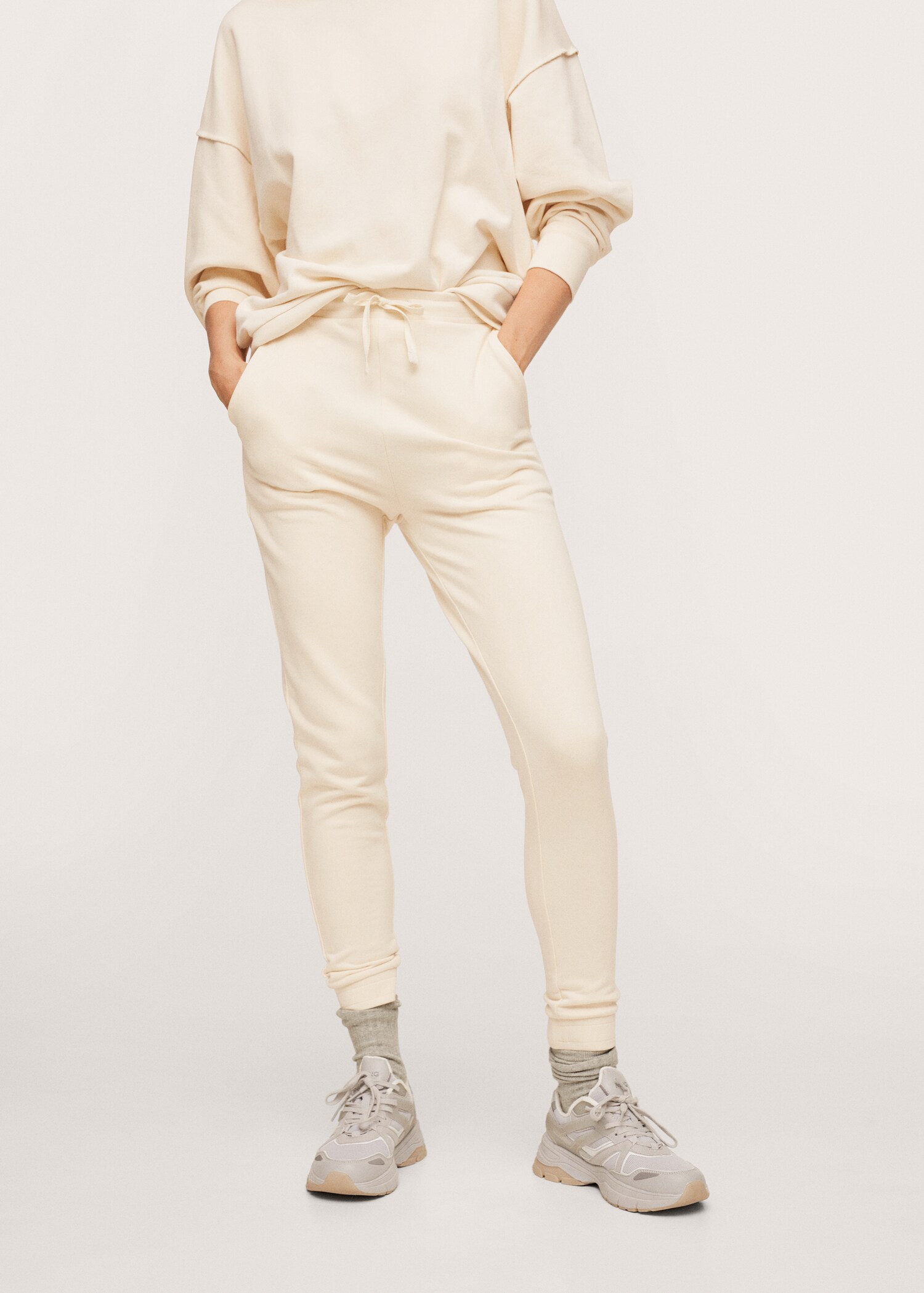Pantalón jogger algodón - Plano medio