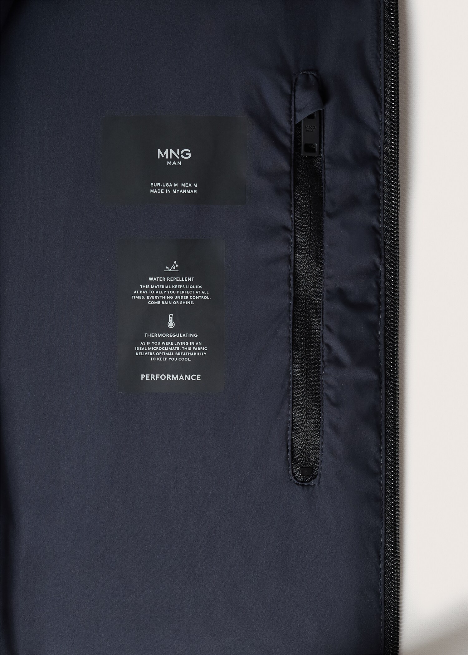 Anorak corto termorregulador  - Detalle del artículo 8