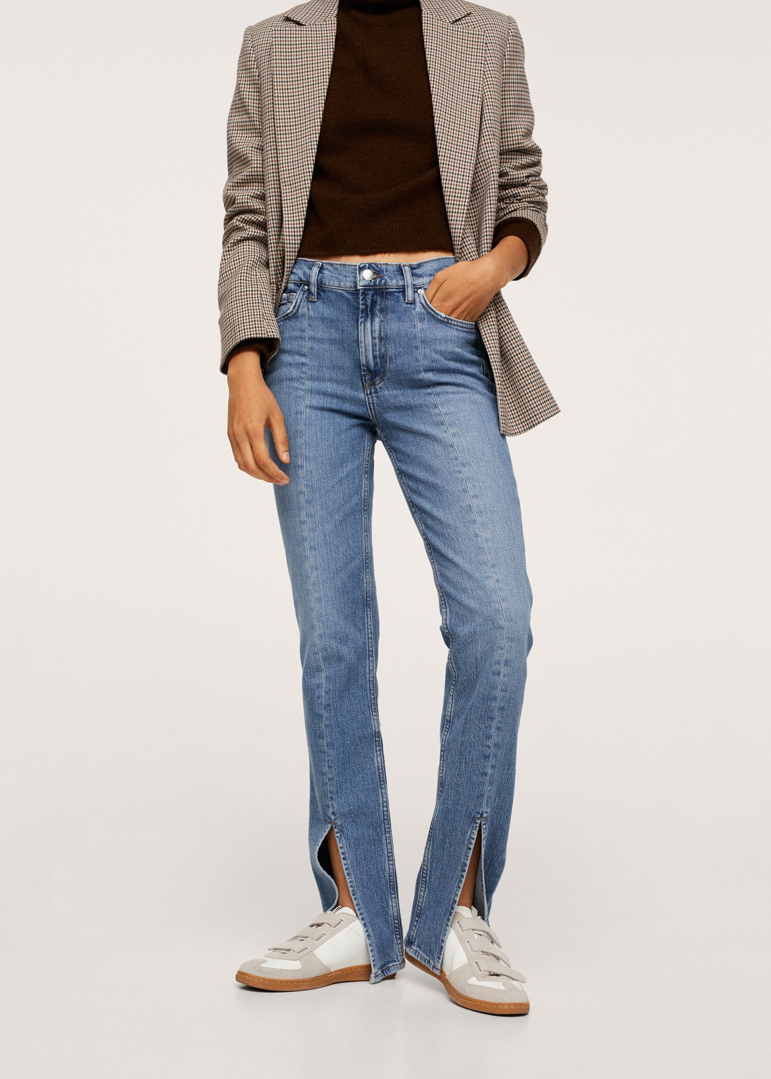 Jeans flare abertura - Plano medio