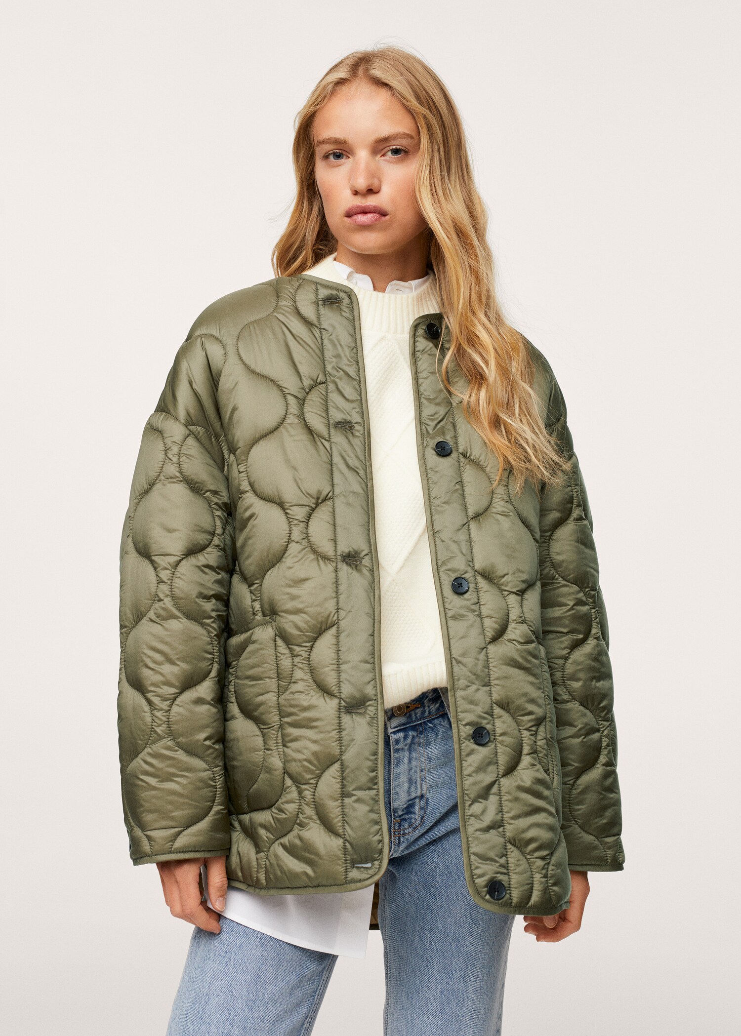 Anorak acolchado satinado - Plano medio