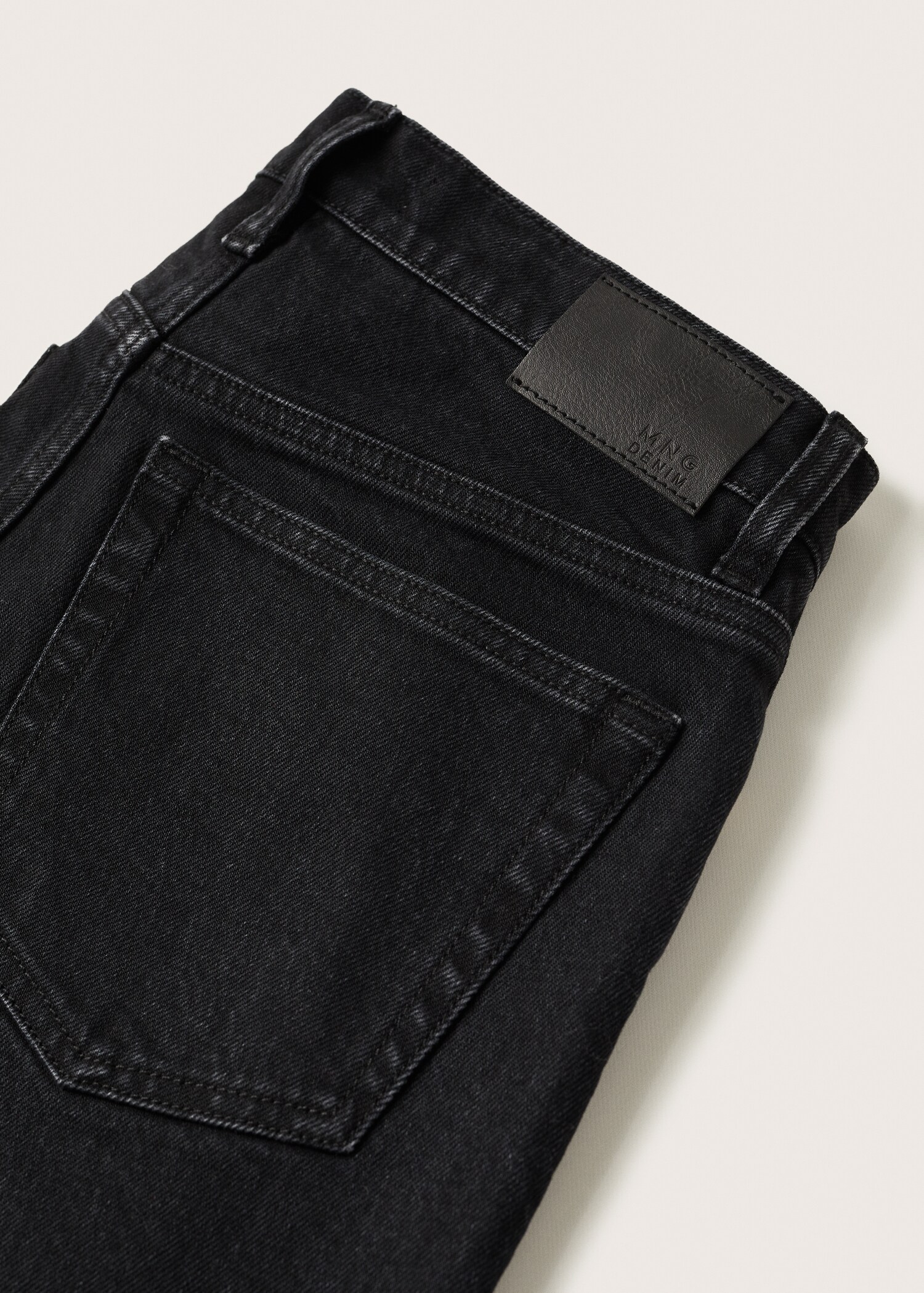 Džíny straight fit se středně vysokým pasem - Detail zboží 8