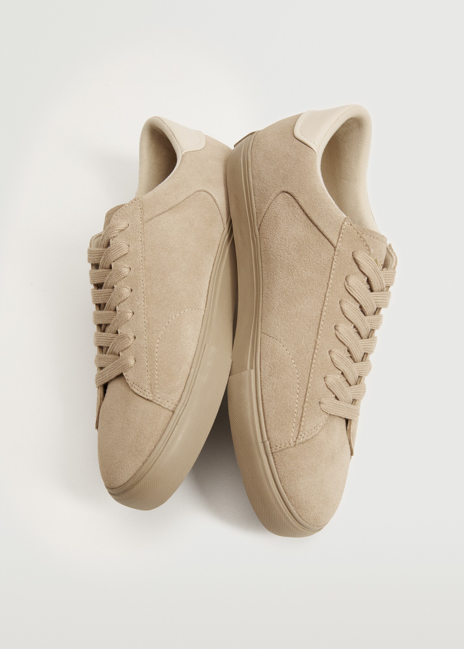 Laces suede sneaker - Details of the article 4