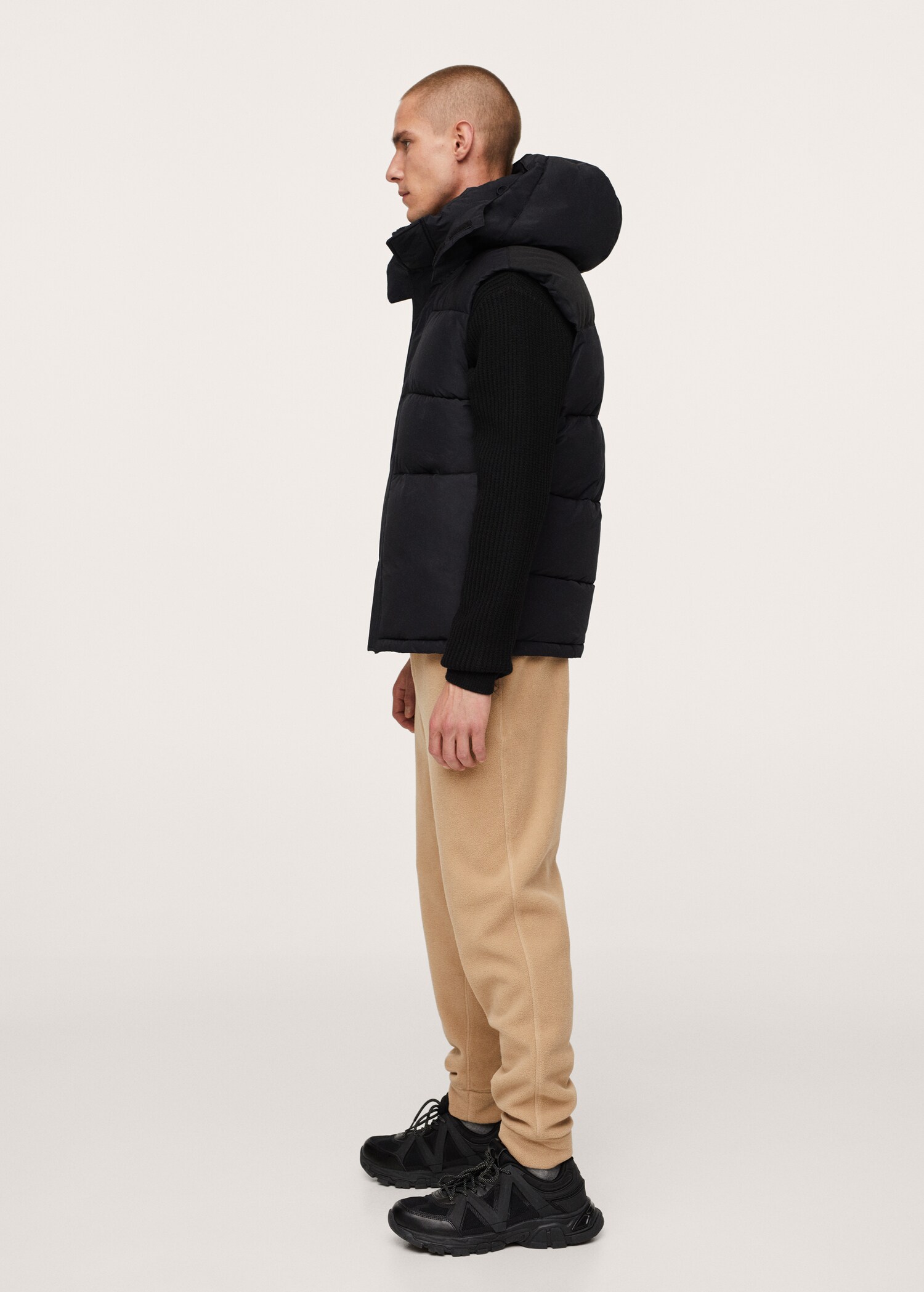 Quilted gilet with hood - Details of the article 2