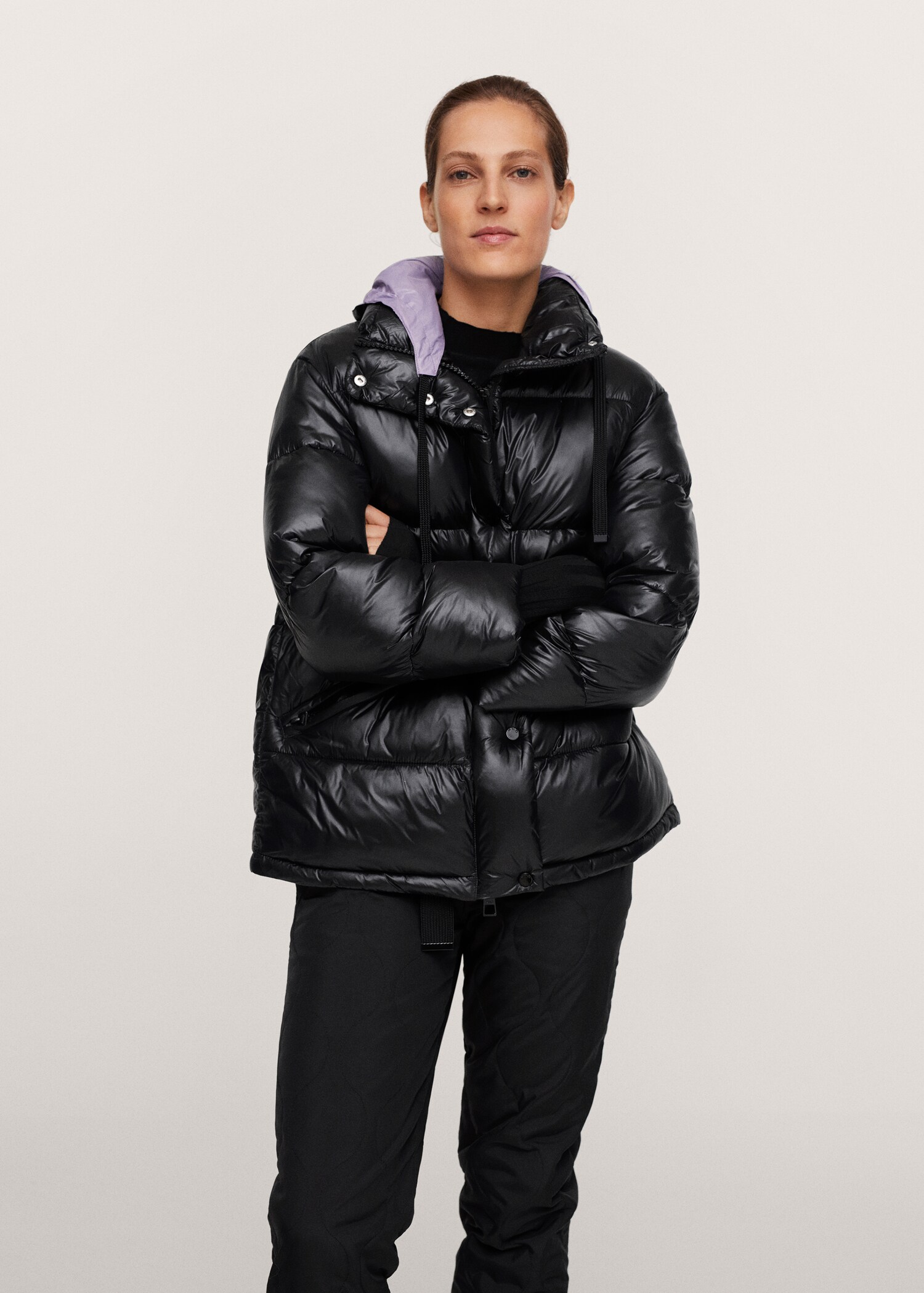 Anorak acolchado capucha - Plano medio