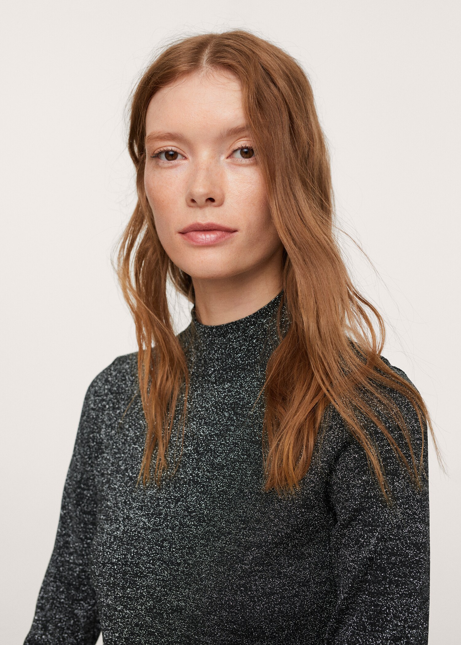 Feiner Pullover mit Metallic-Effekt - Detail des Artikels 1