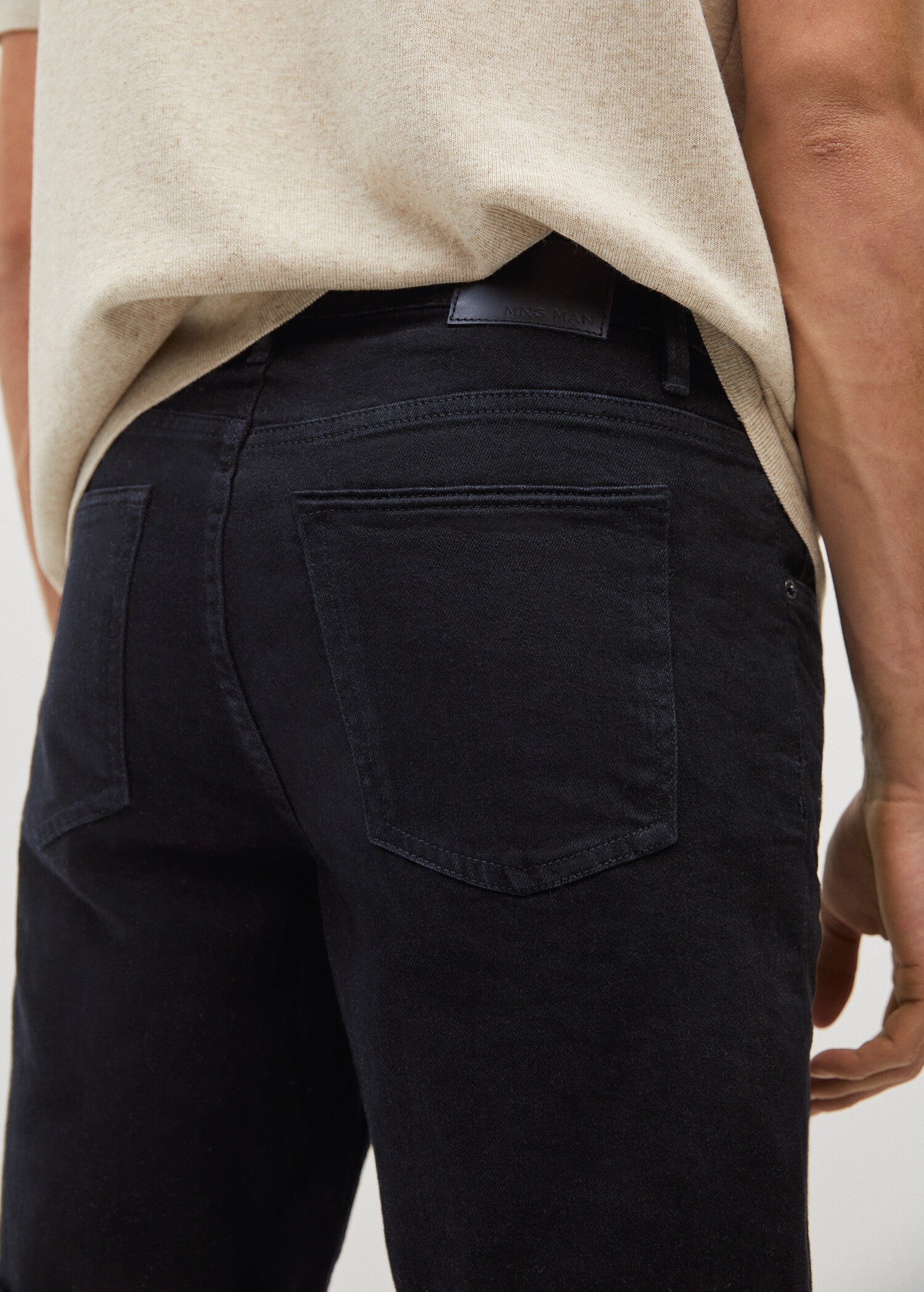 Bermudas vaqueras negras - Detalle del artículo 2