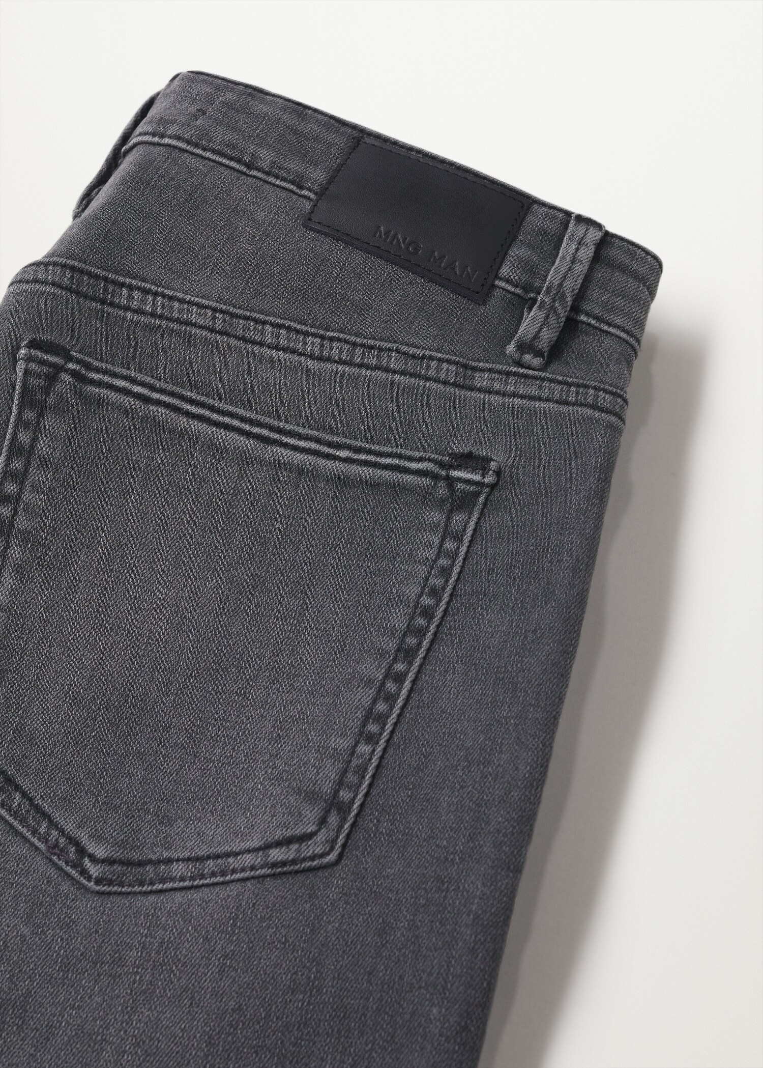 Bermudes denim gris fosc - Detall de l'article 8