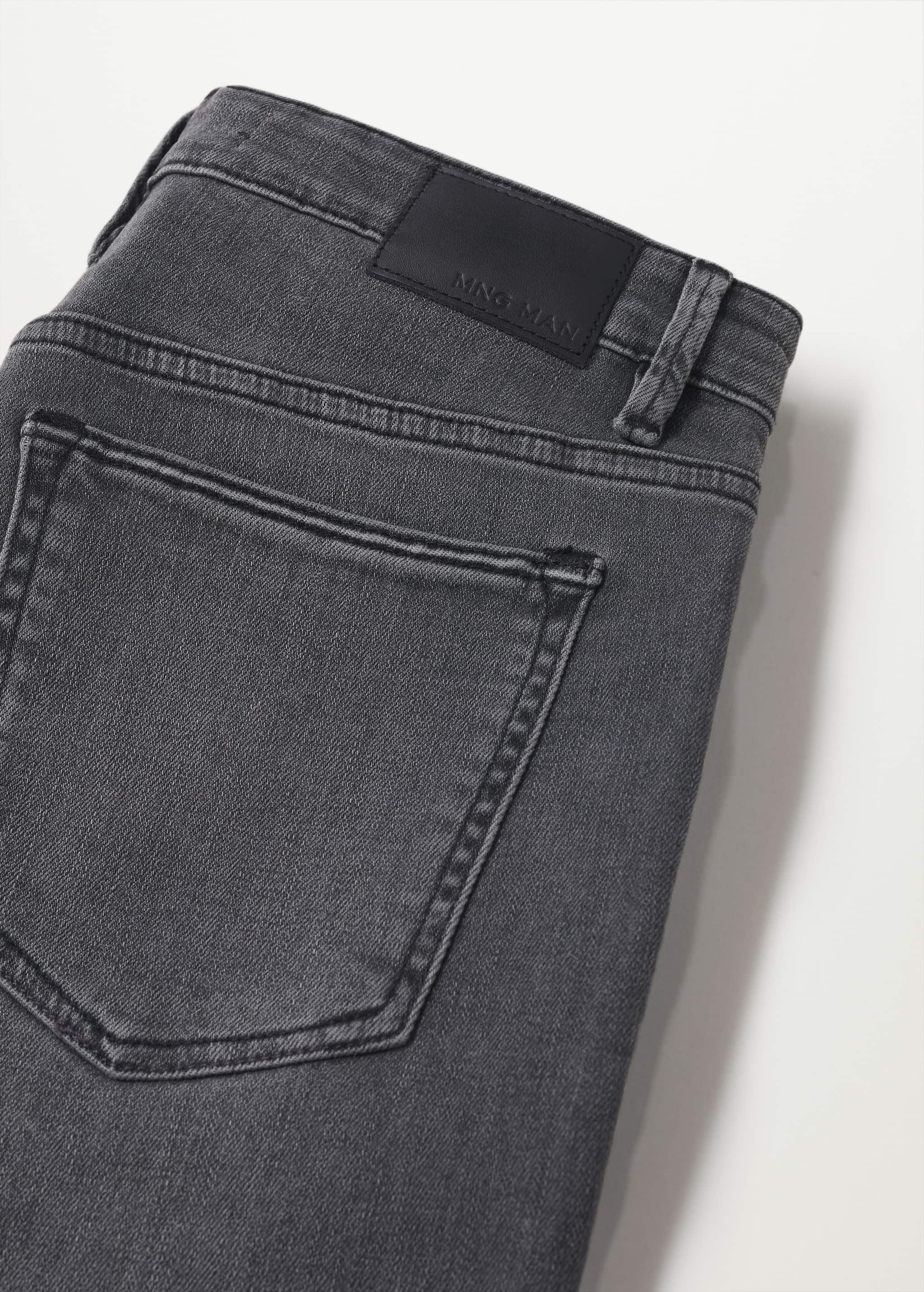 Dunkelgraue Jeans-Bermudashorts  - Detail des Artikels 8