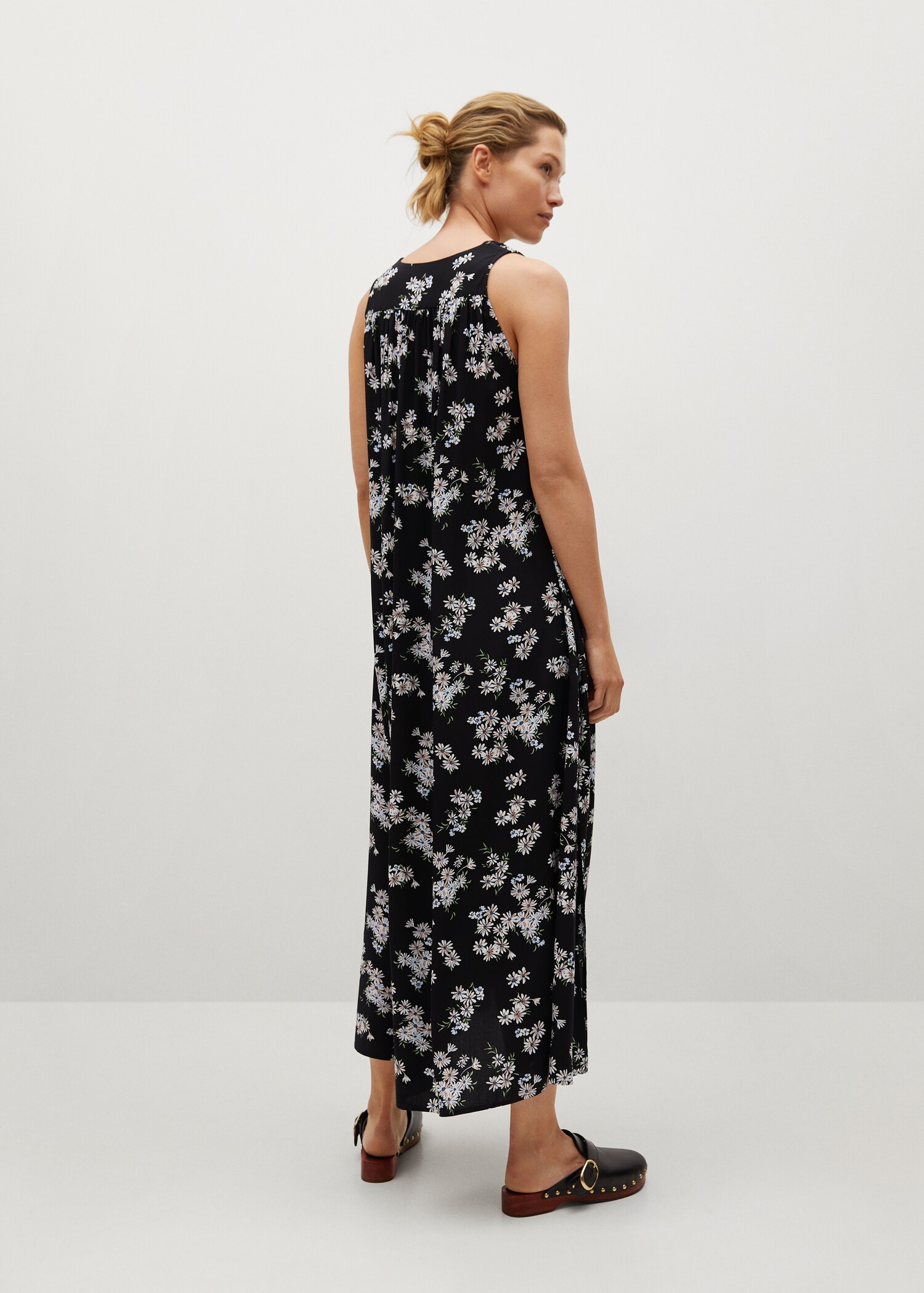 Vestido fluido estampado - Reverso del artículo