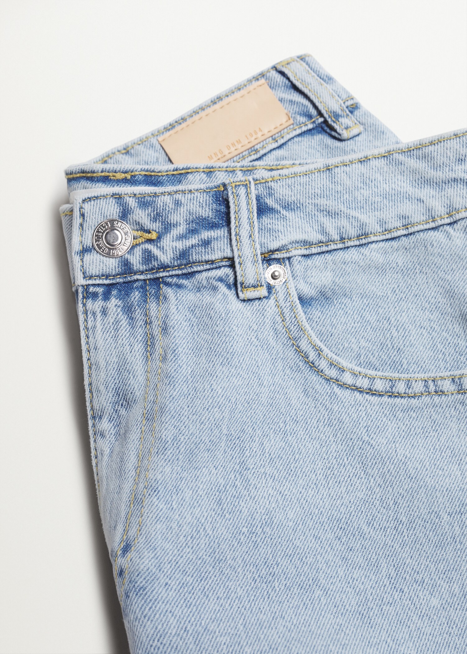 Džínové šortky mom-fit - Detail zboží 8