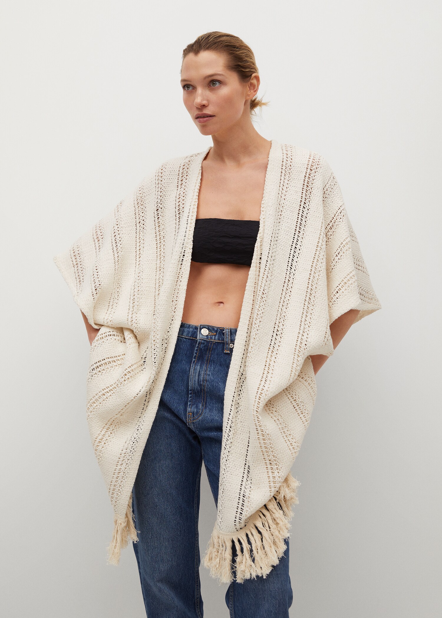 Long openwork caftan - Medium plane