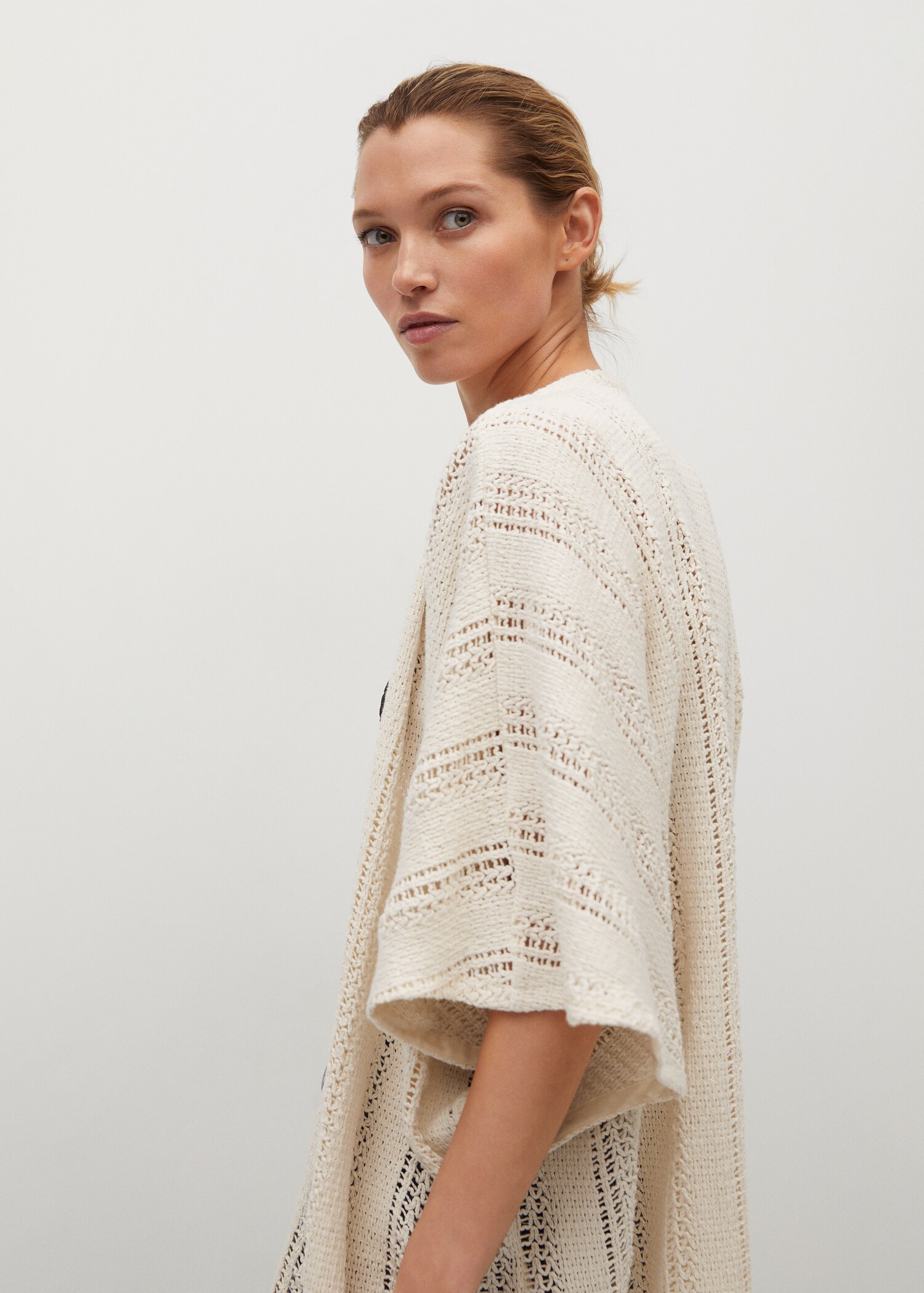 Long openwork caftan - Details of the article 2