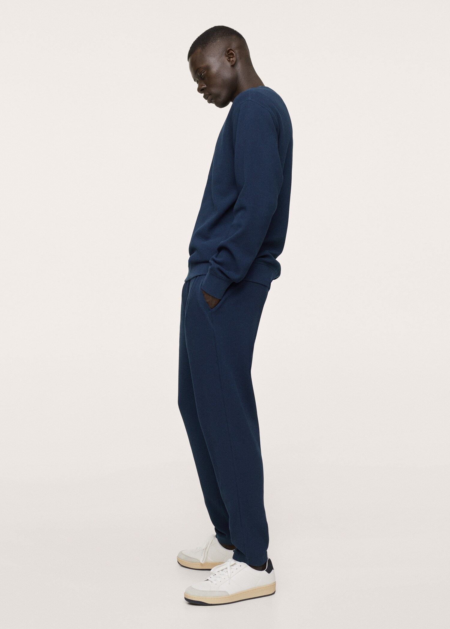 Pantalón jogger estructura - Detalle del artículo 1