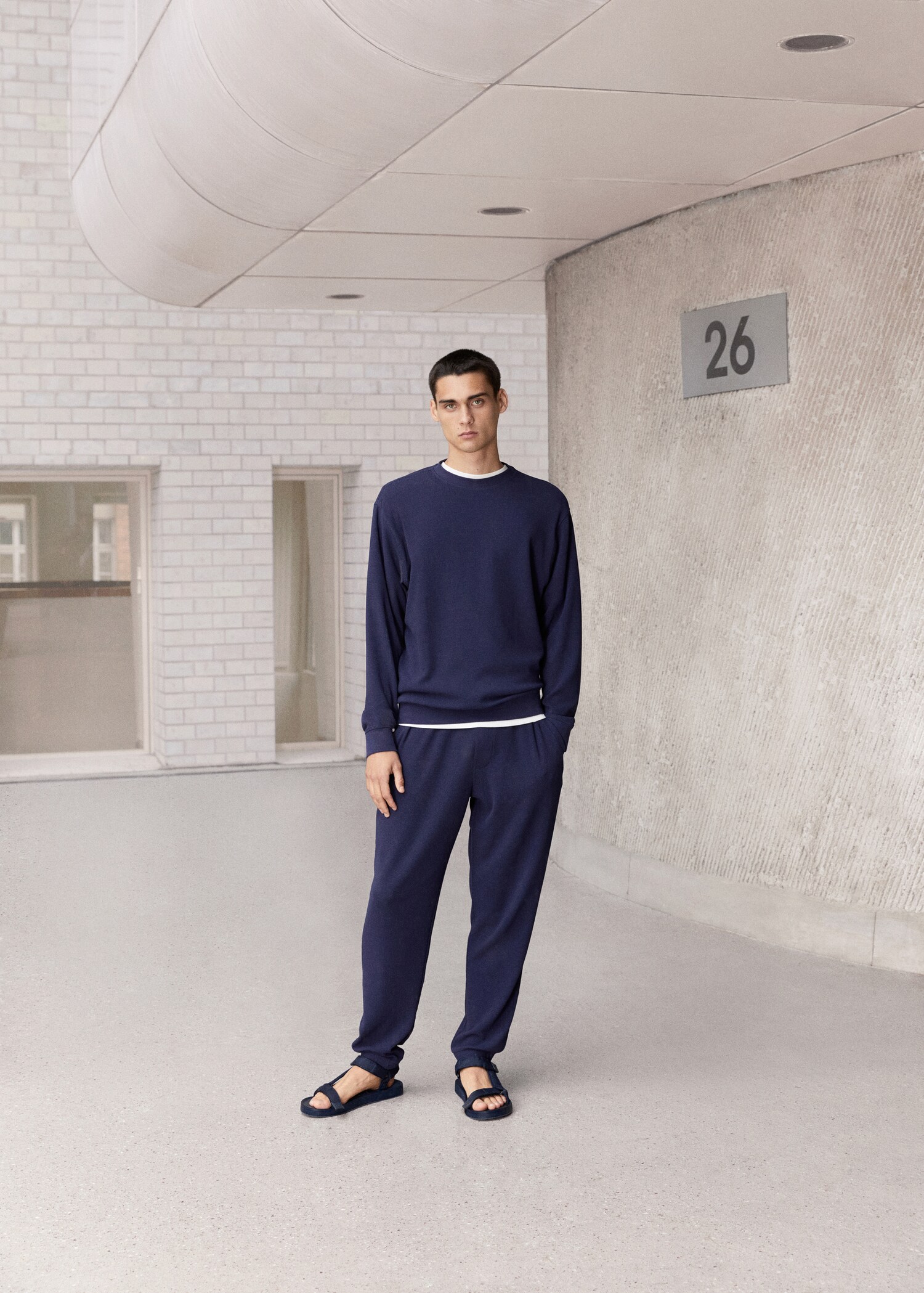 Pantalón jogger estructura - Detalle del artículo 5
