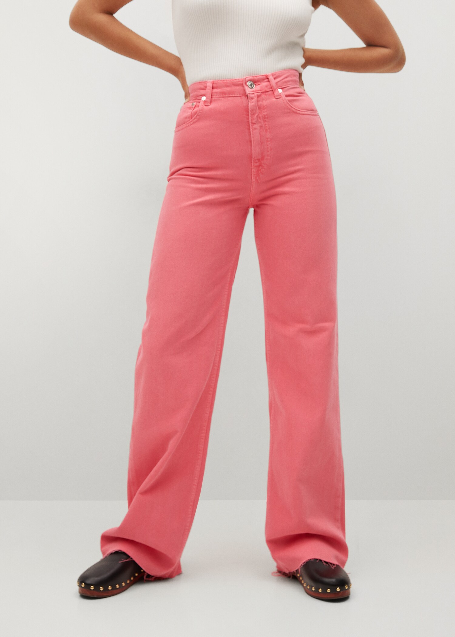 Jeans rectos tiro alto - Plano medio