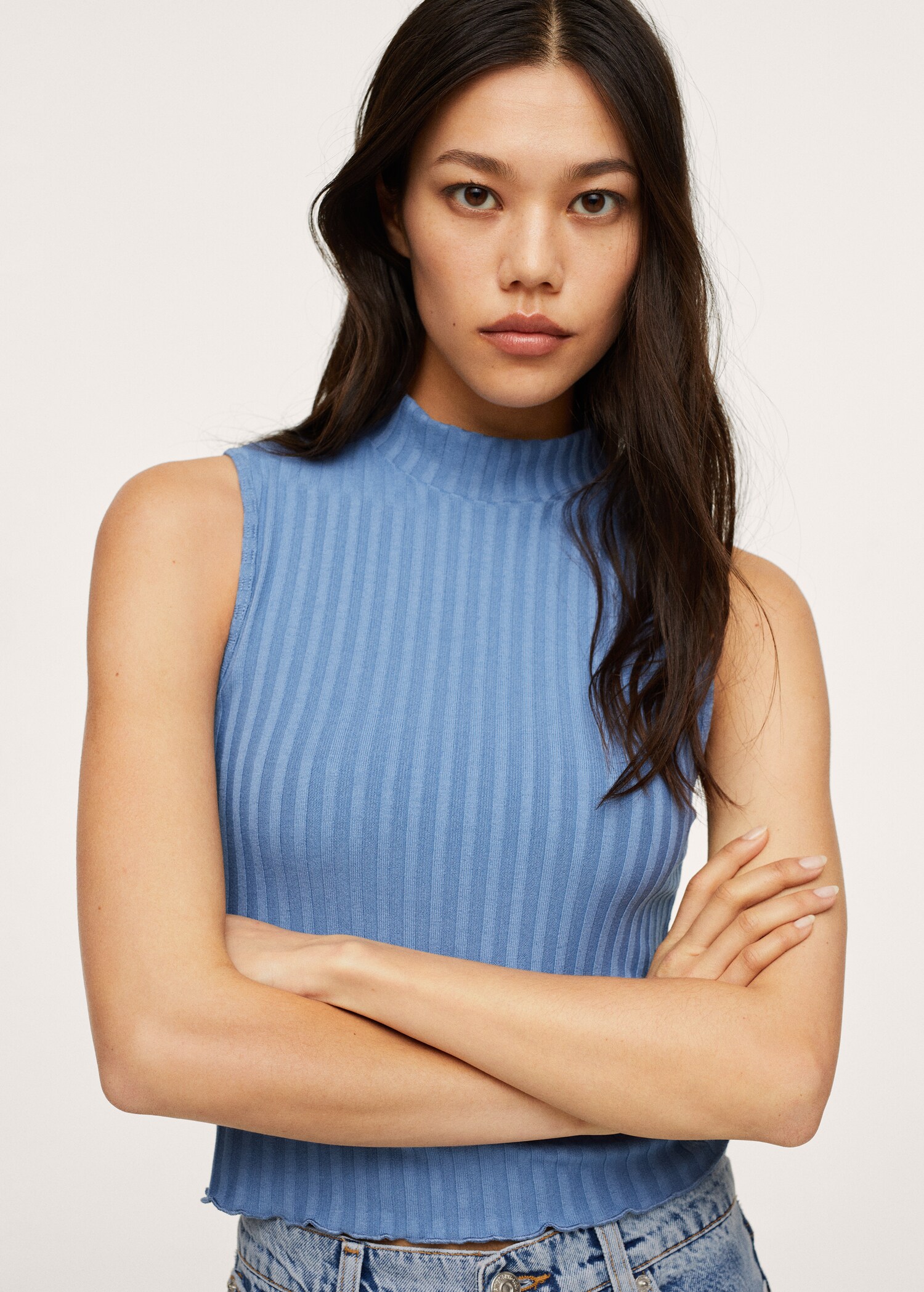 High collar ribbed top - Details of the article 1