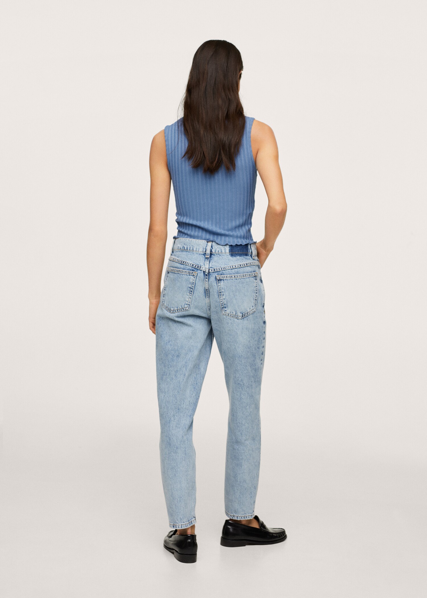 High collar ribbed top - Reverse of the article