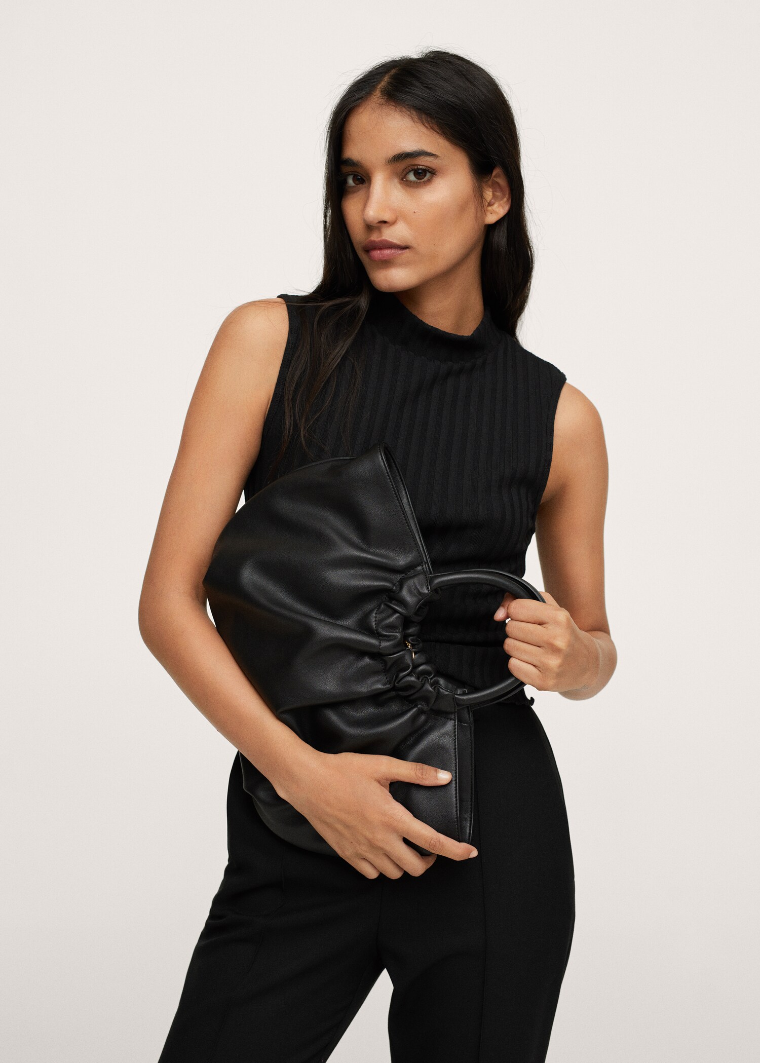 High collar ribbed top - Details of the article 2