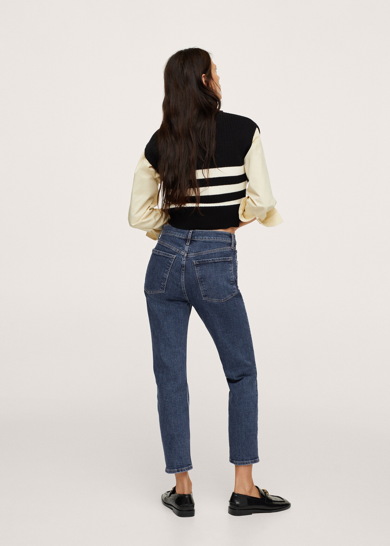 Jeans rectos tobilleros - Reverso del artículo