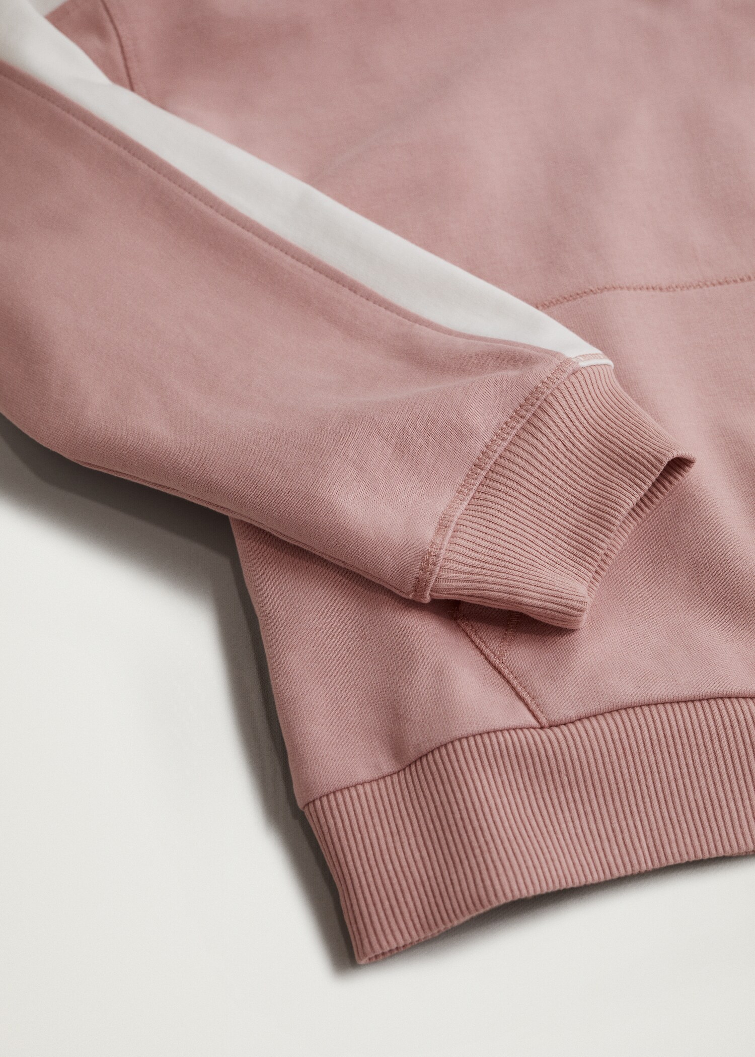 Kontrastní pruhovaná mikina - Detail zboží 8