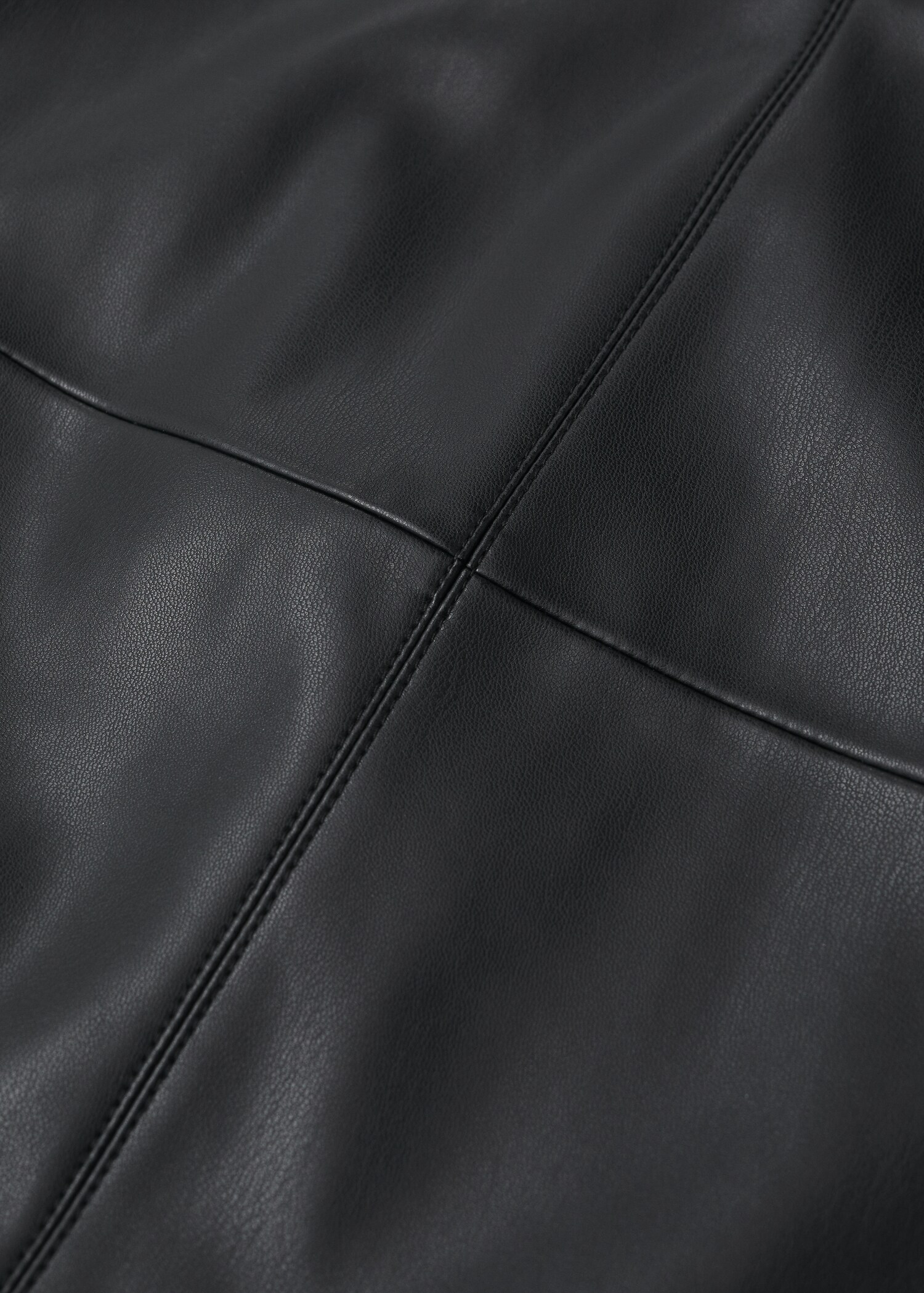 Faux-leather pencil skirt - Details of the article 8
