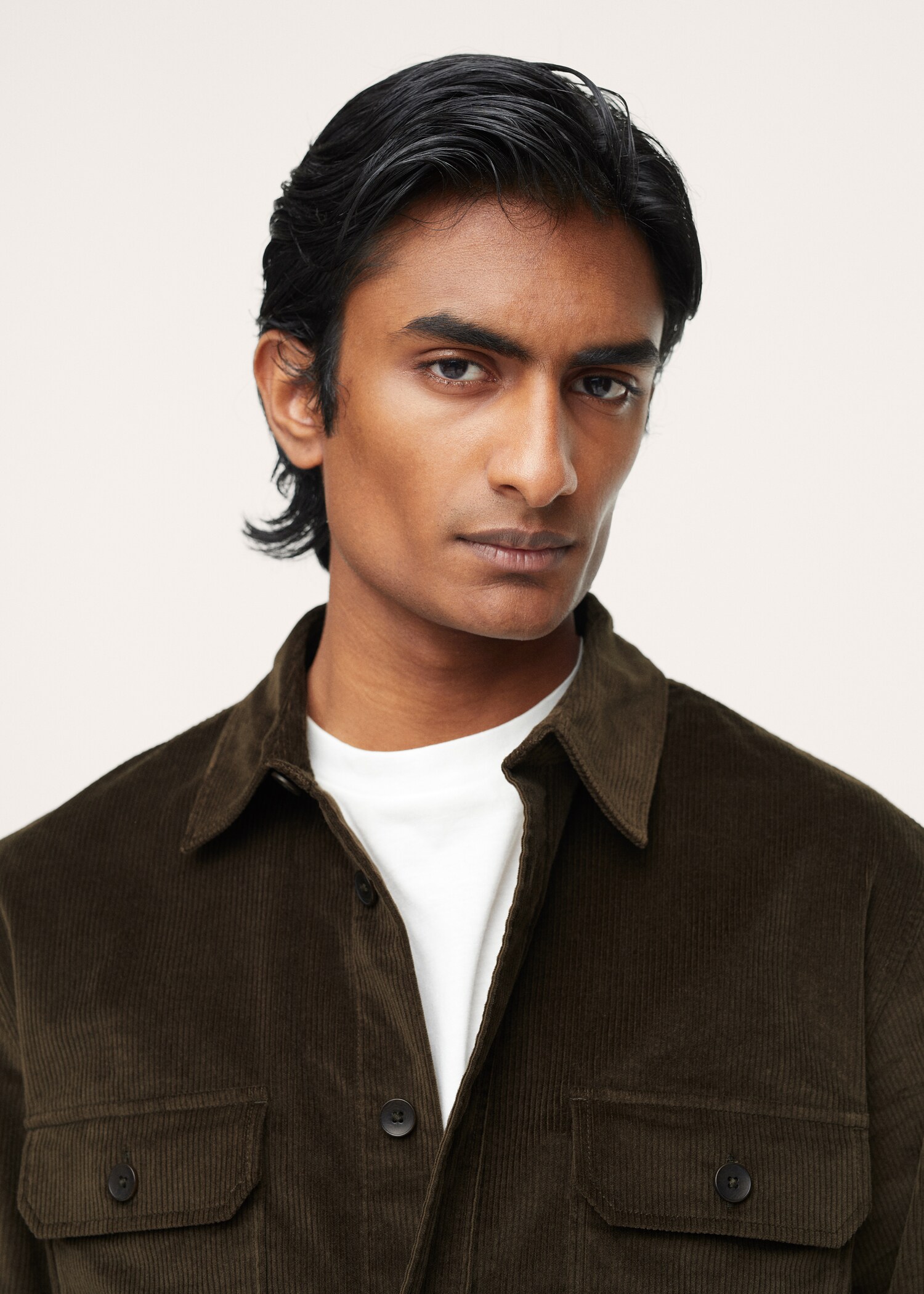 Corduroy pockets overshirt  - Details of the article 1