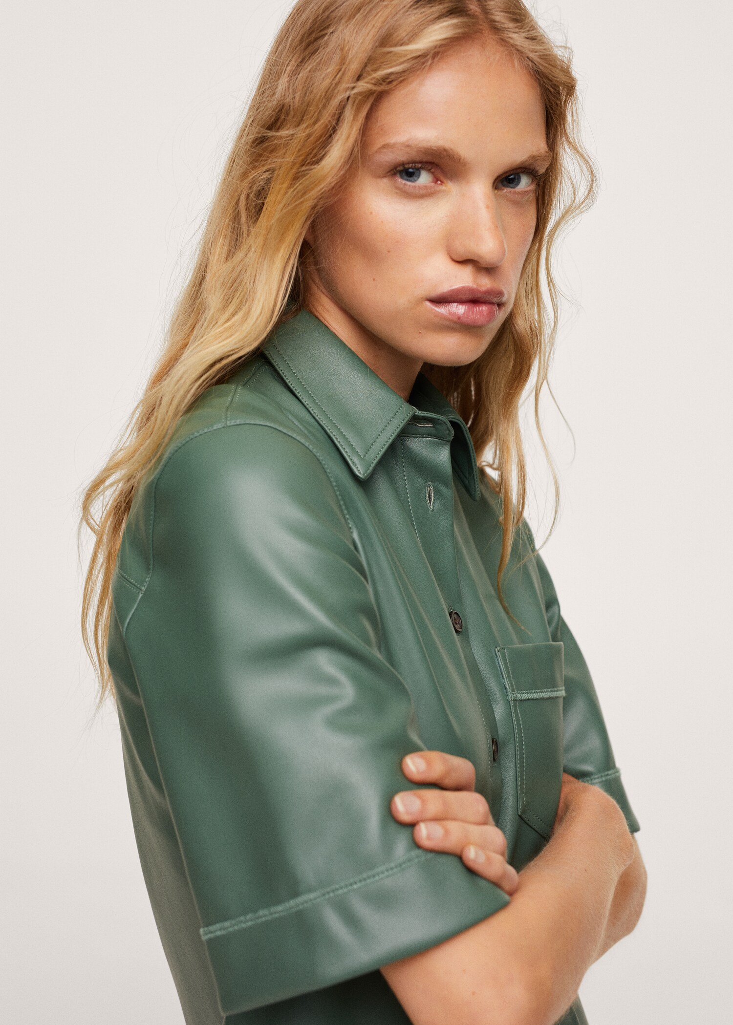 Faux-leather shirt dress - Details of the article 2