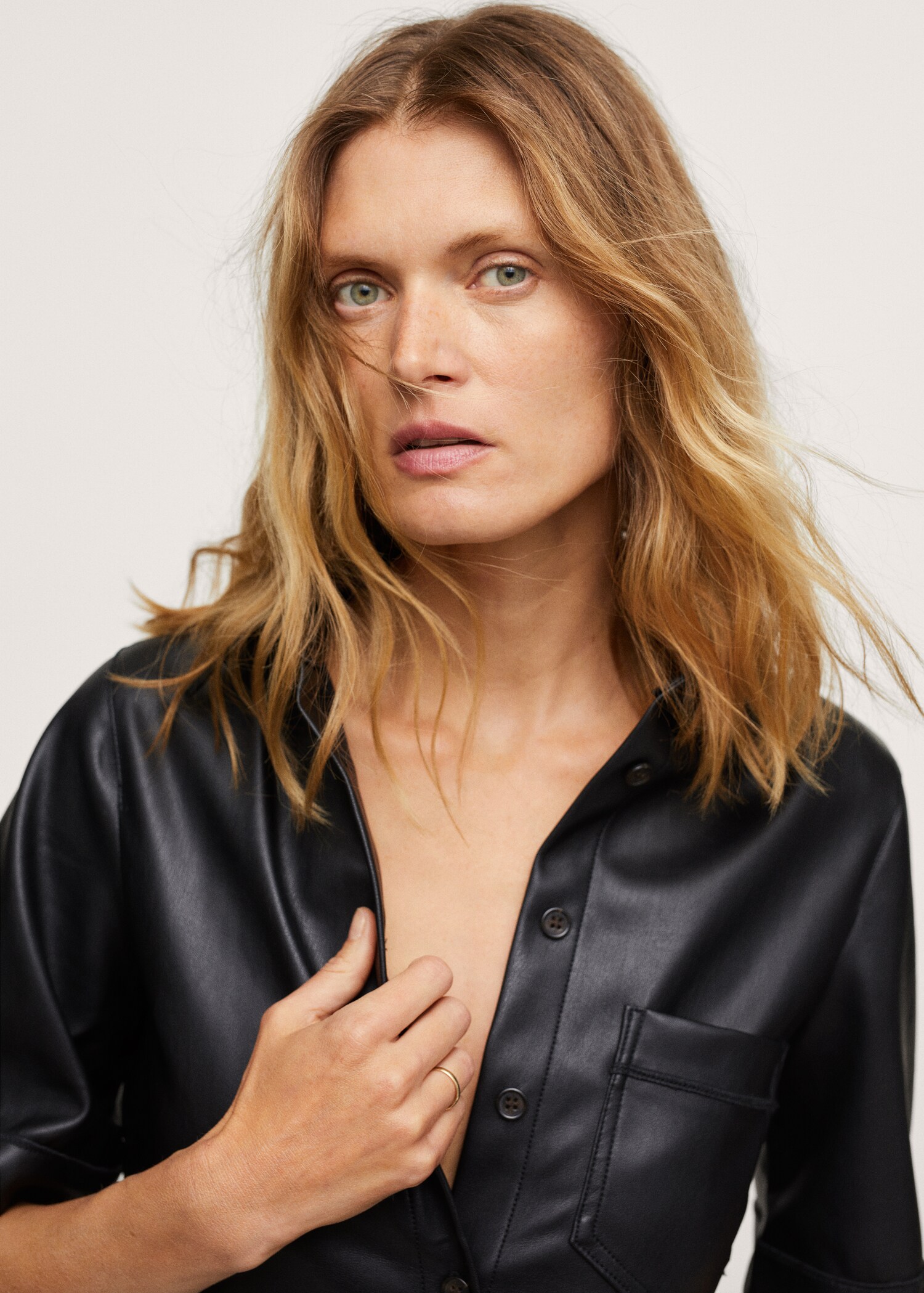 Faux-leather shirt dress - Details of the article 1